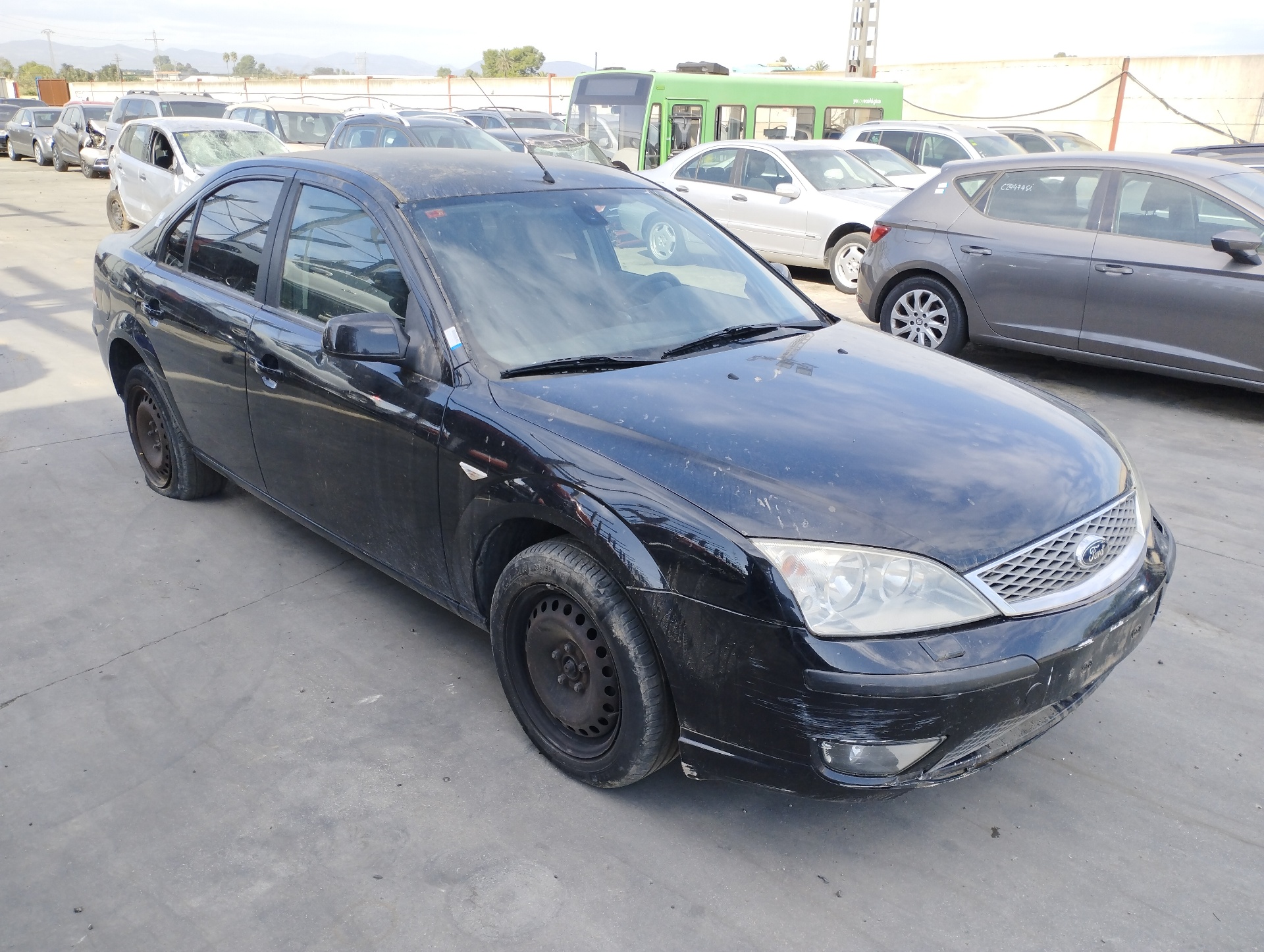 FORD MONDEO BERLINA (GE) 2000