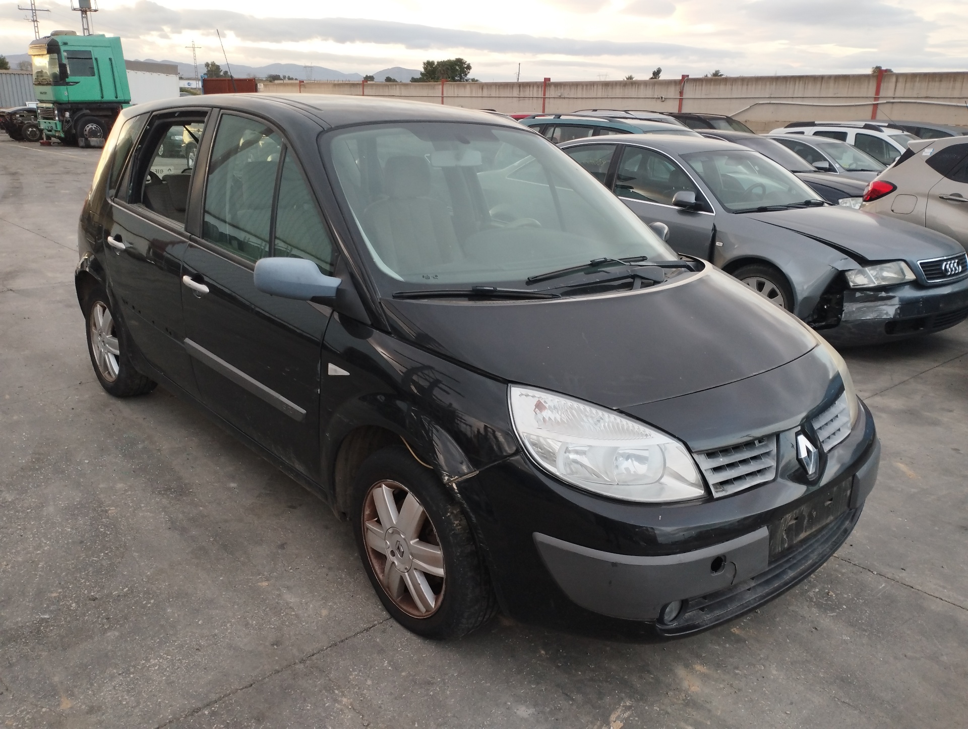 RENAULT SCENIC II 2003