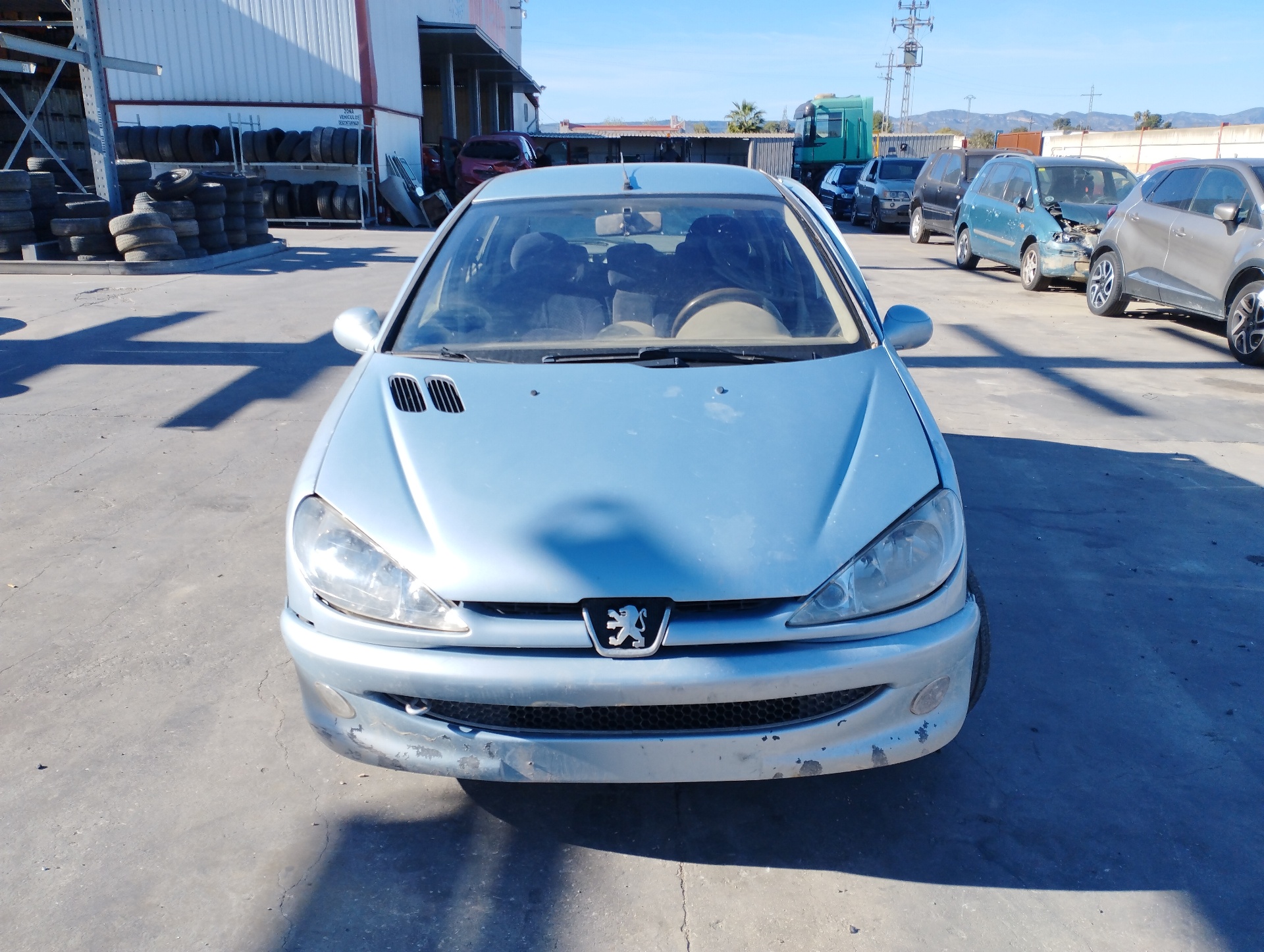 PEUGEOT 206 BERLINA 1998