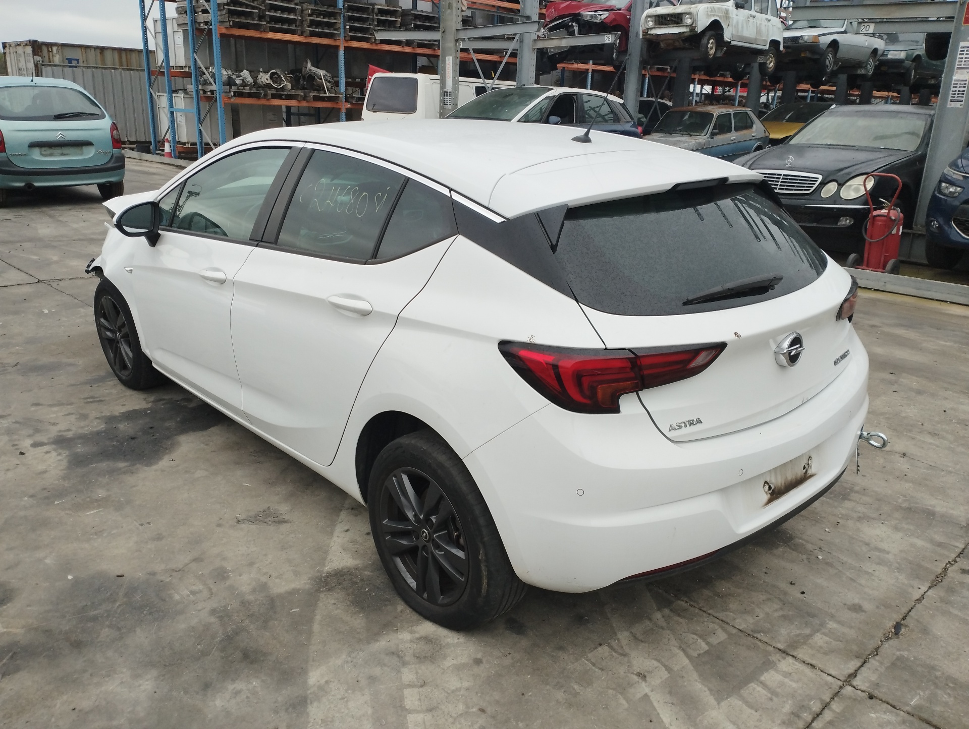 OPEL ASTRA K LIM. 5TÜRIG 2015