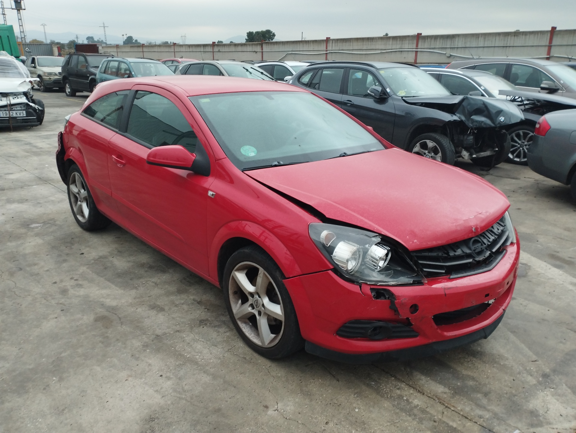 OPEL ASTRA GTC 2004