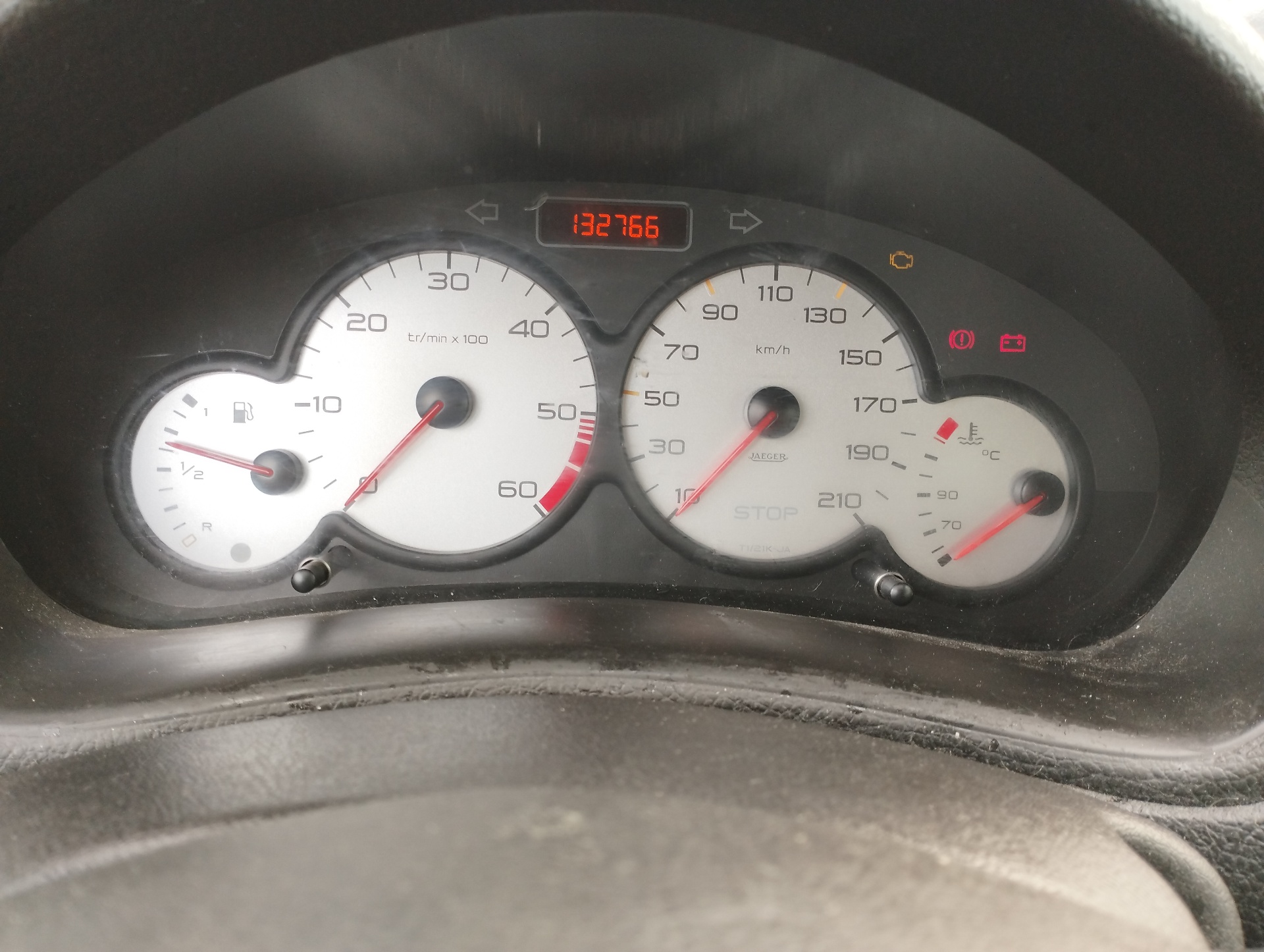 PEUGEOT 206 BERLINA 1998
