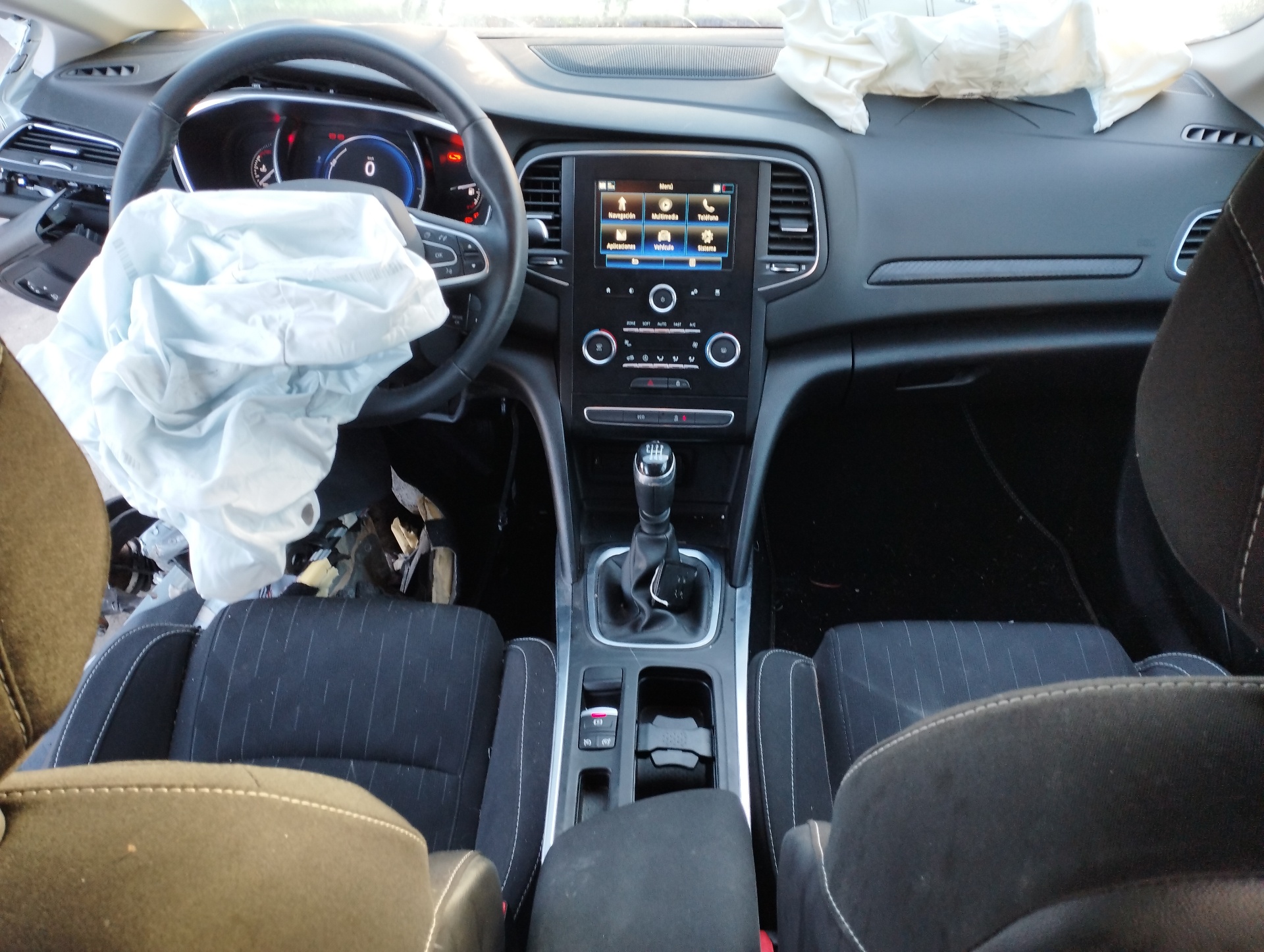 RENAULT MEGANE IV BERLINA 5P 2015
