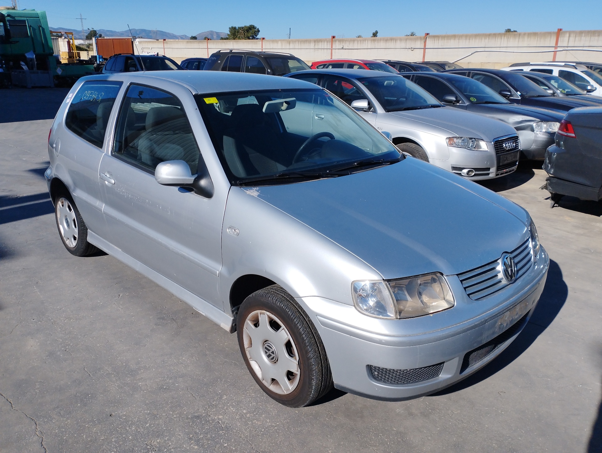 VOLKSWAGEN POLO BERLINA (6N2) 1999