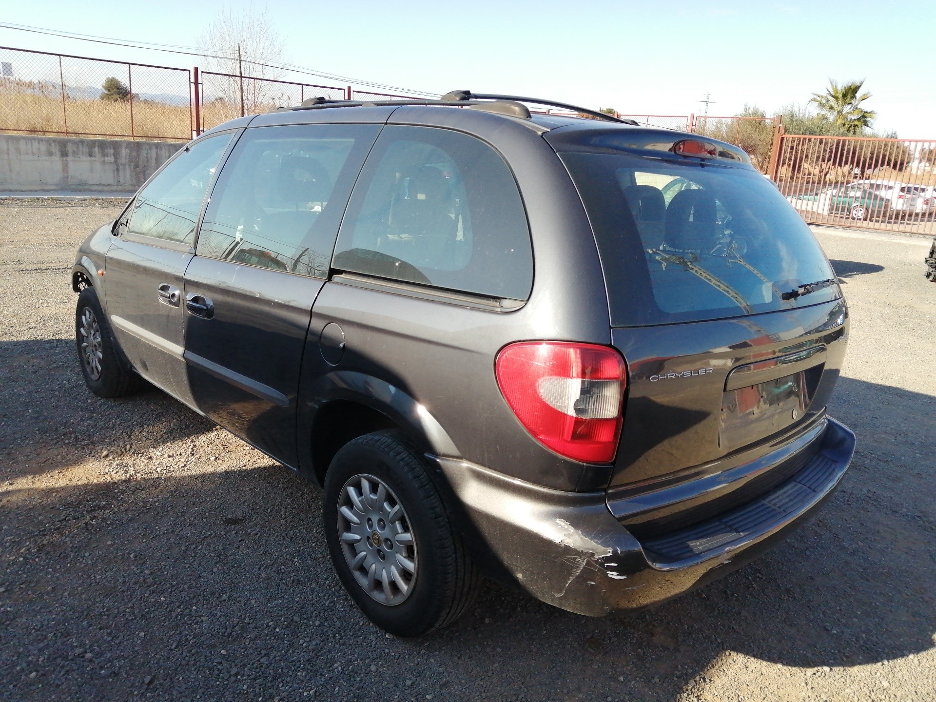 CHRYSLER VOYAGER (RG) 2001