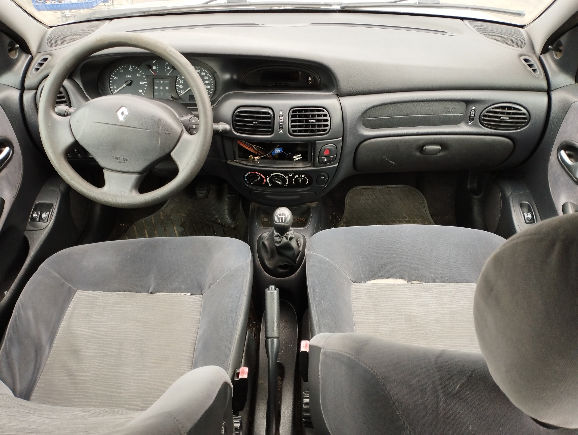 RENAULT MEGANE I FASE 2 BERLINA (BA0) 1999