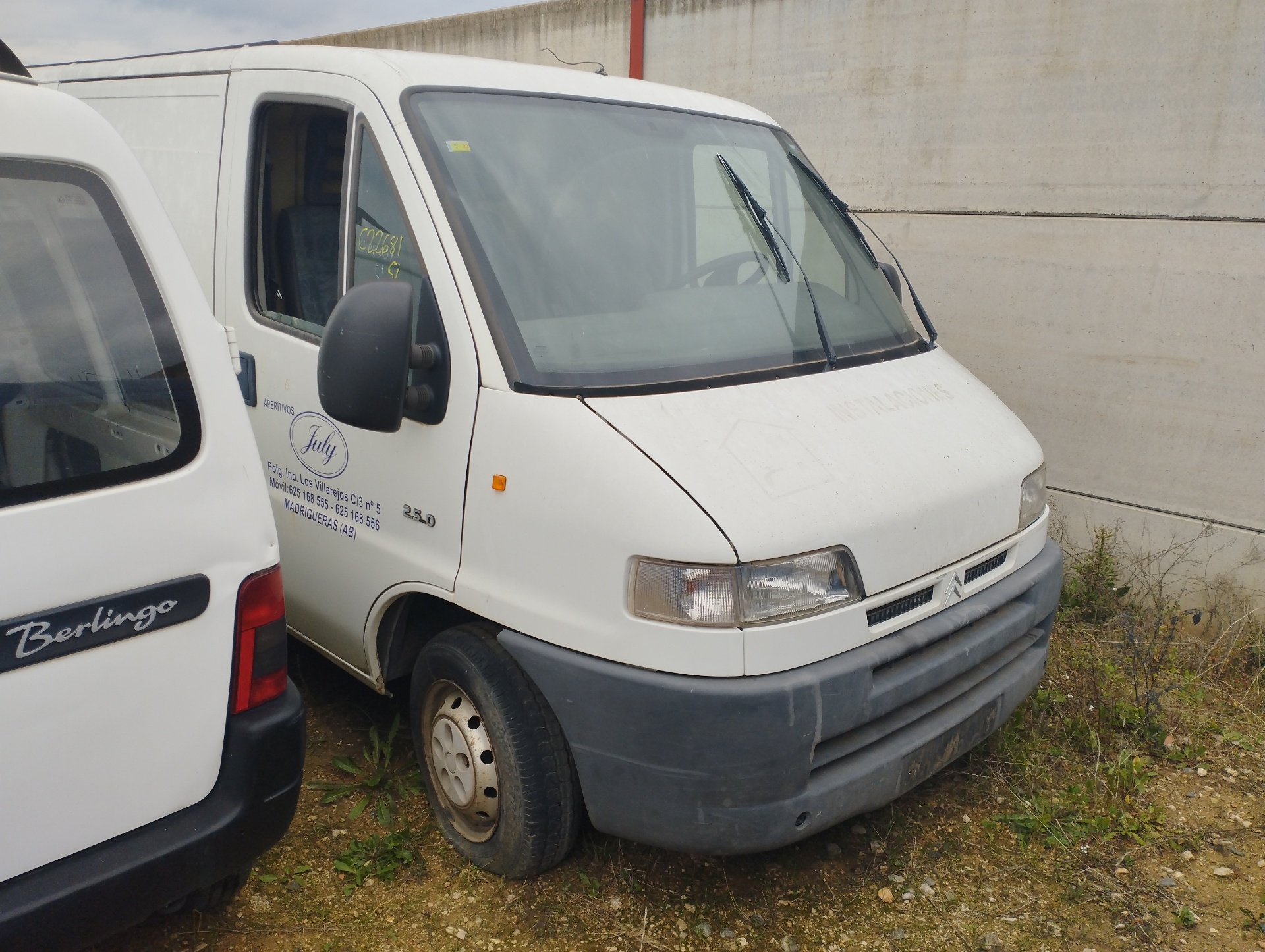PARAGOLPES DELANTERO