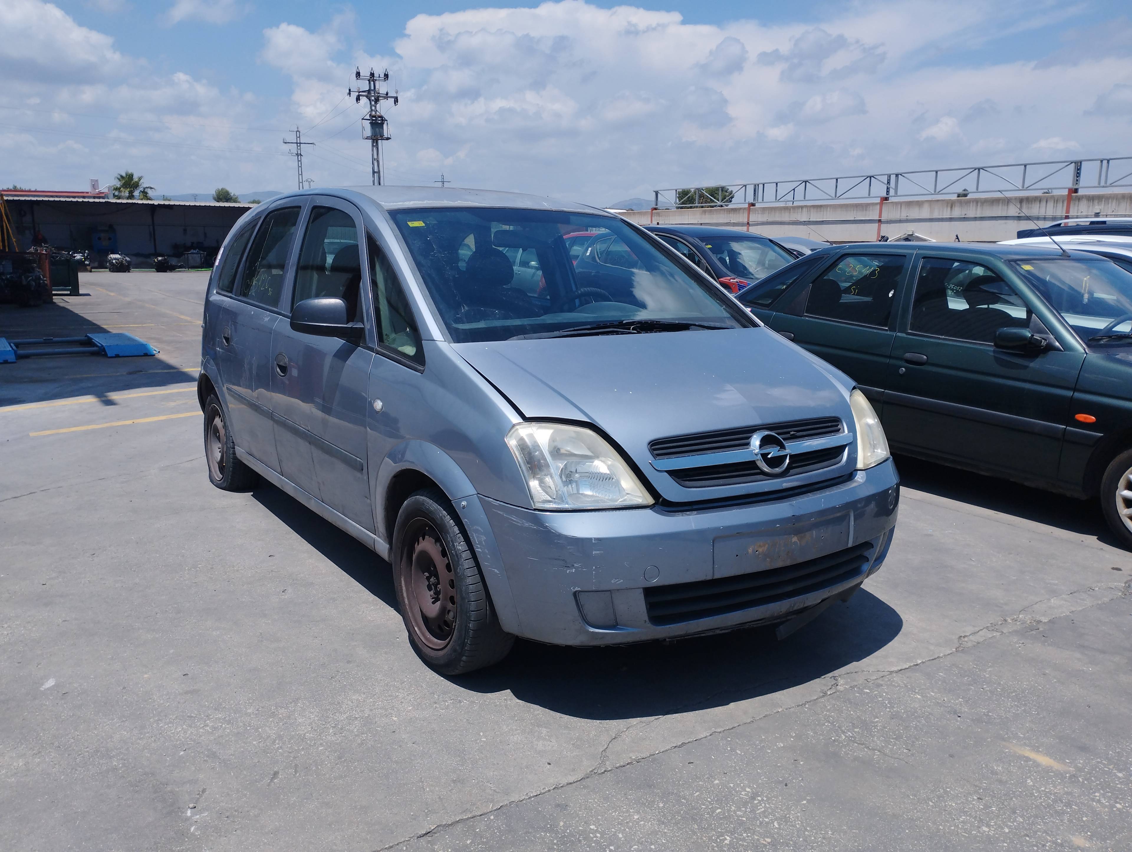 OPEL MERIVA 2003