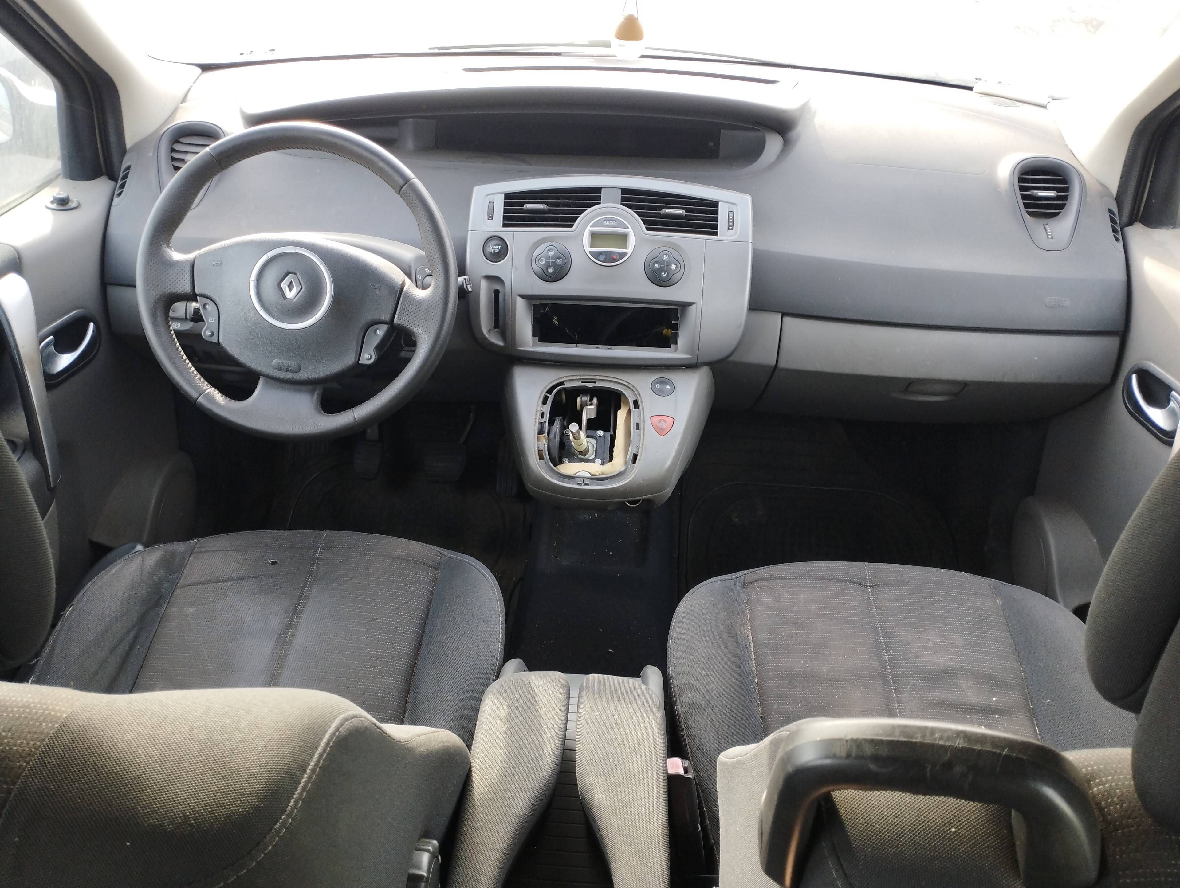 RENAULT SCENIC II 2003