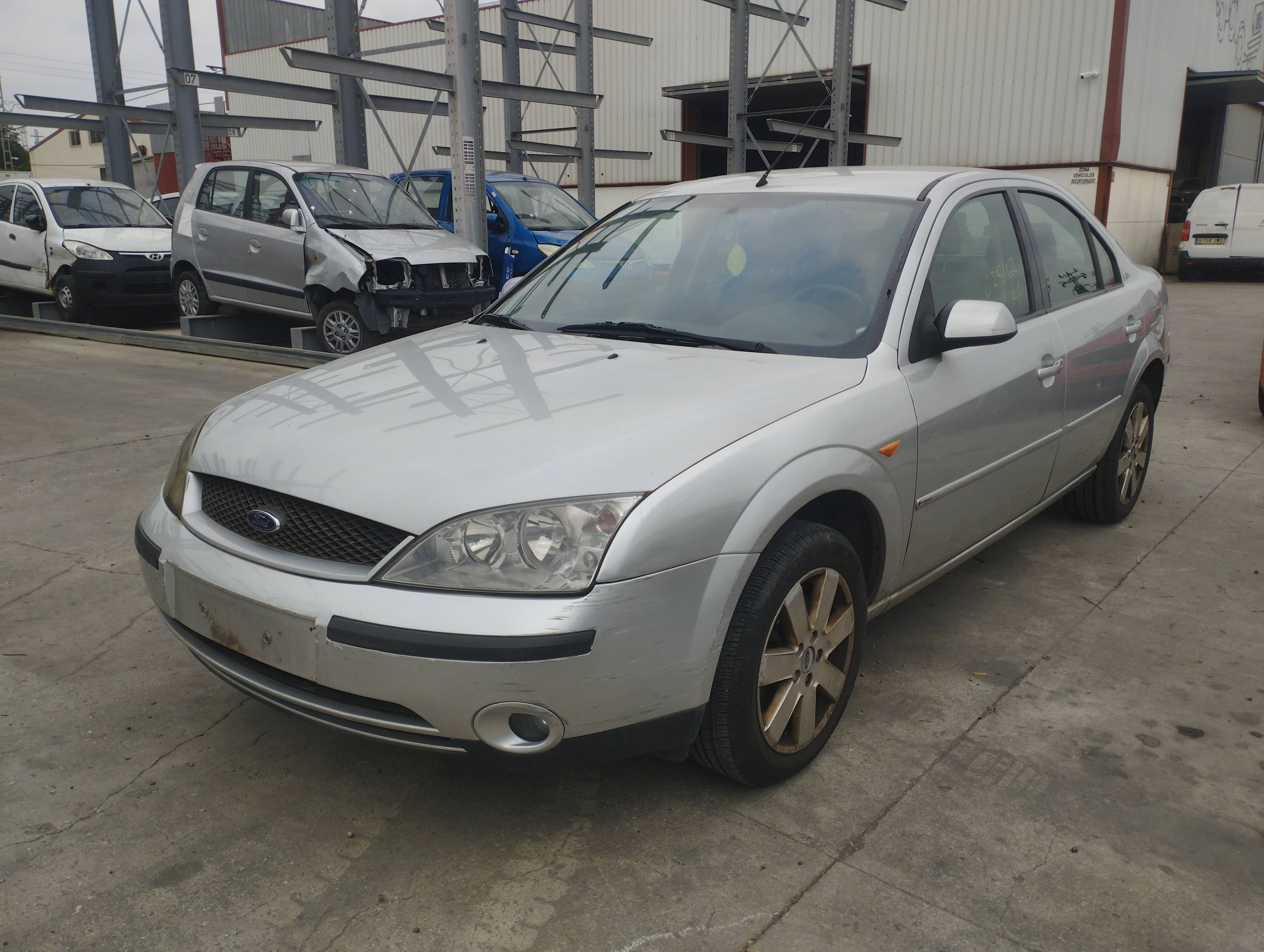 FORD MONDEO BERLINA (GE) 2000