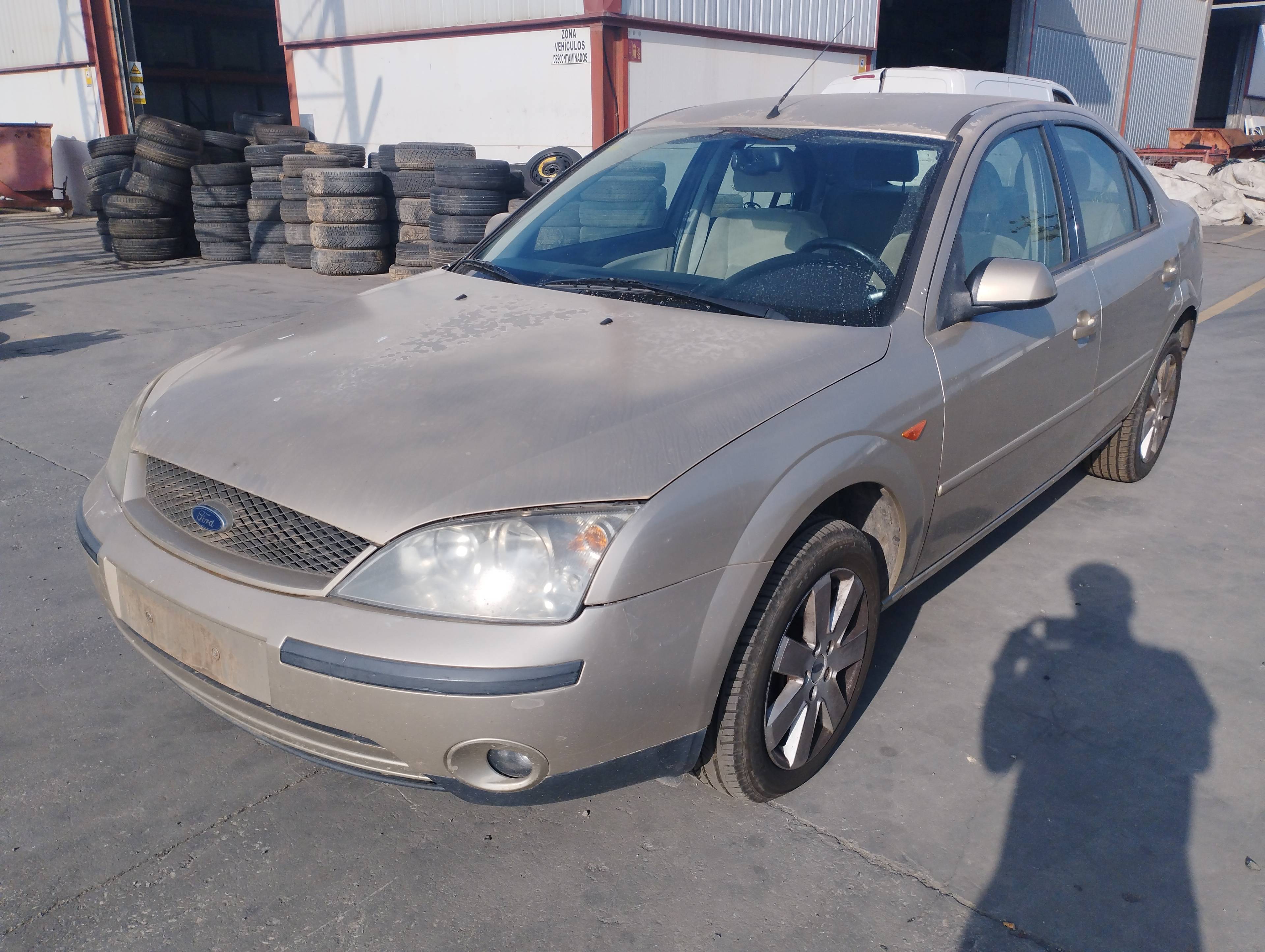 FORD MONDEO BERLINA (GE) 2000