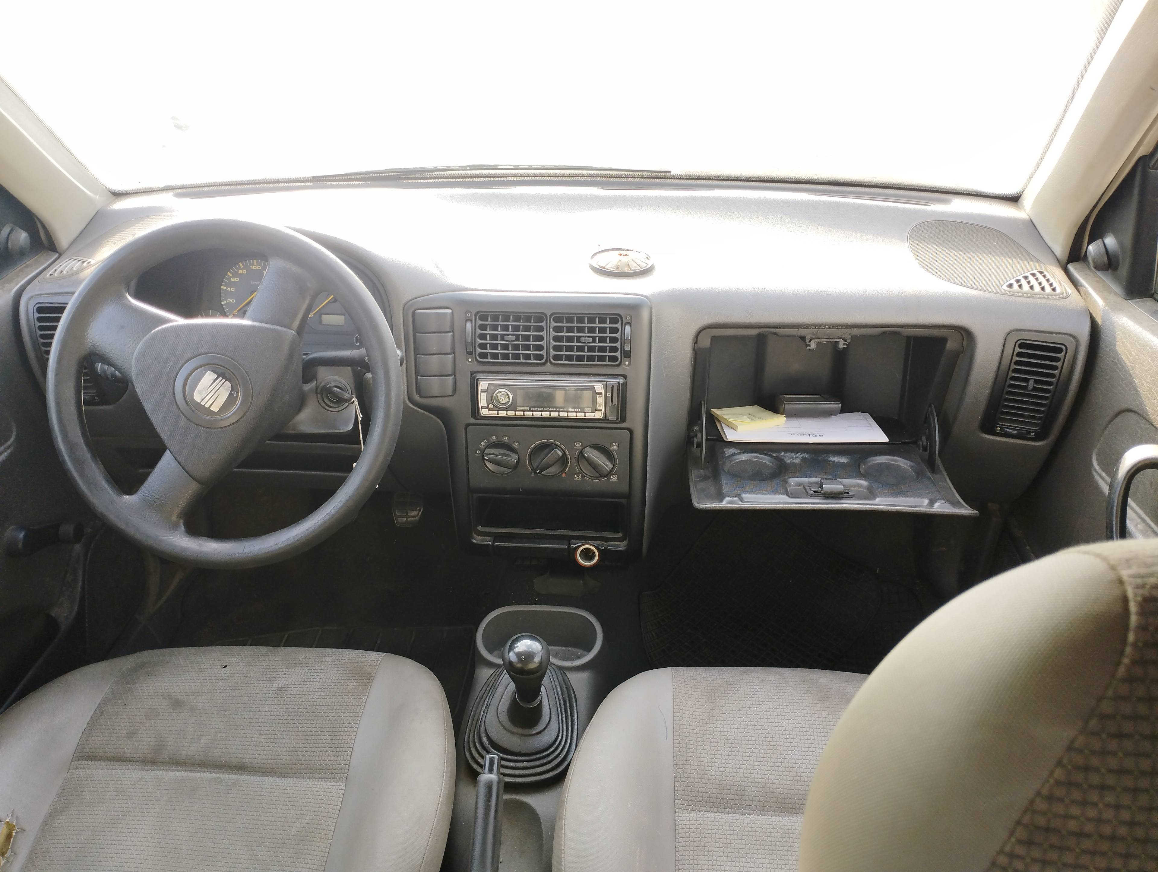 SEAT INCA (6K9) 1995
