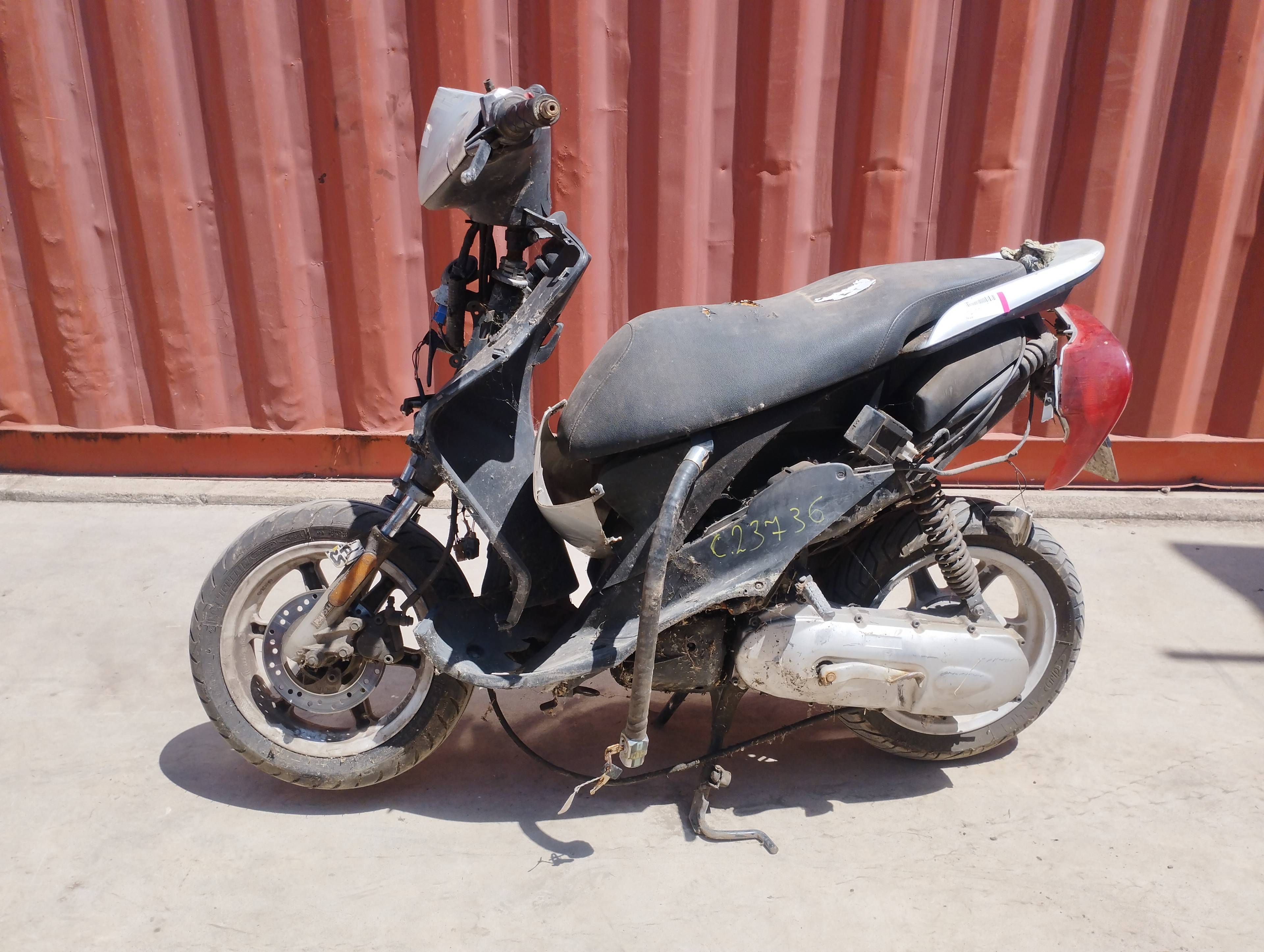 YAMAHA CS50 0
