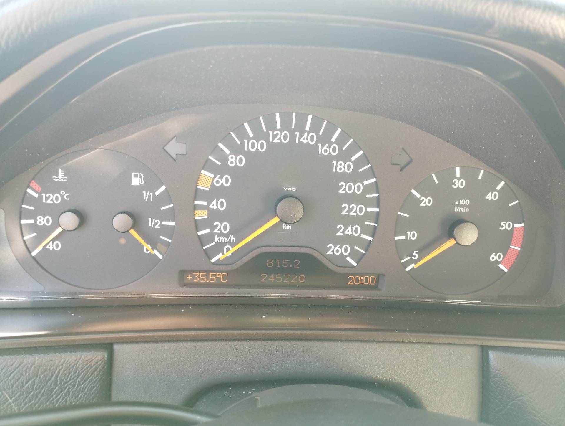 MERCEDES CLASE E (W210) BERLINA DIESEL 1995