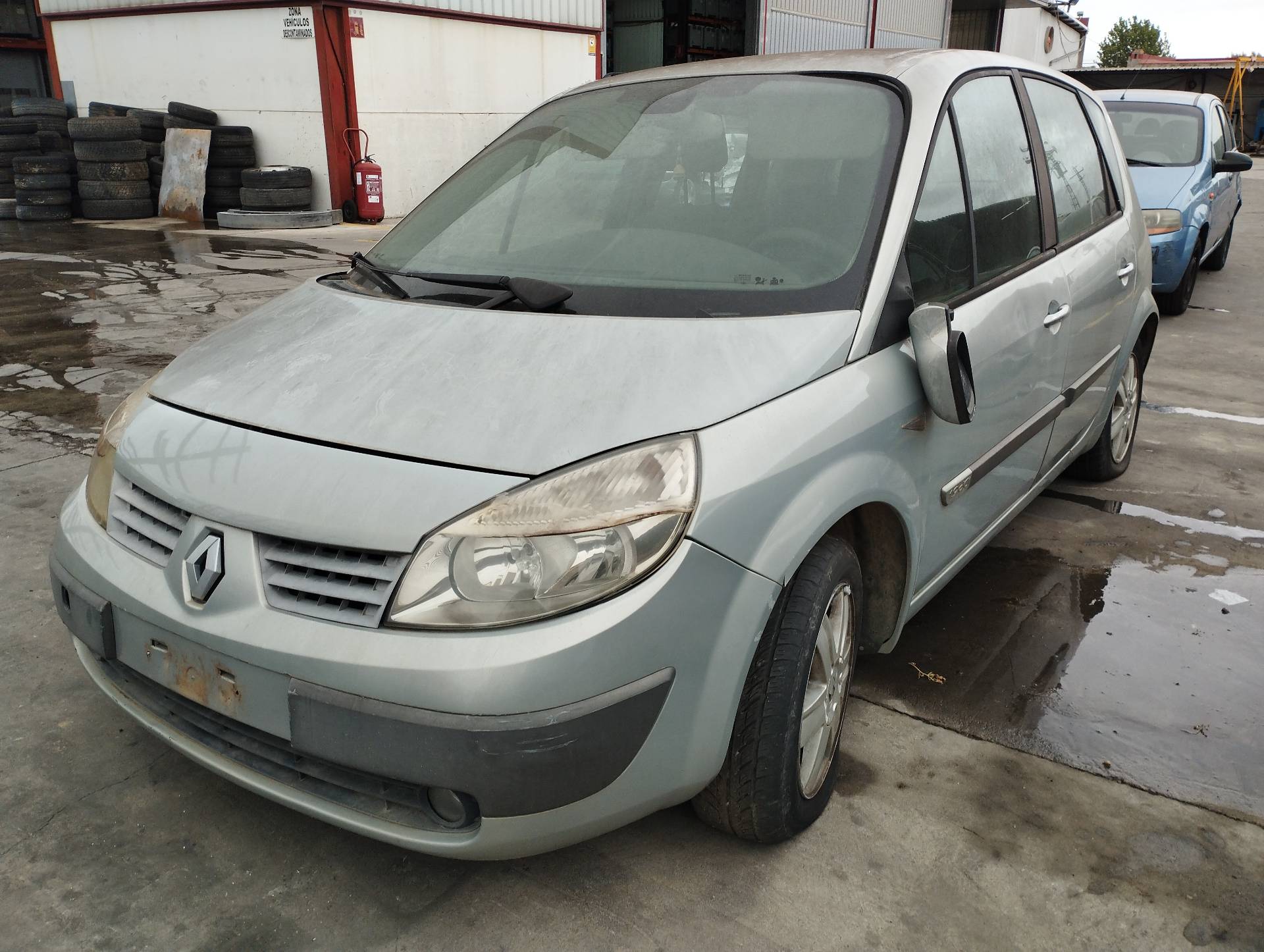 RENAULT SCENIC II 2003