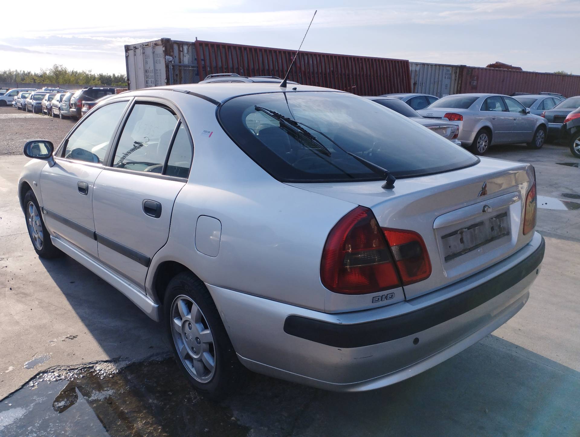 MITSUBISHI CARISMA BERLINA 5 (DA0) 1999