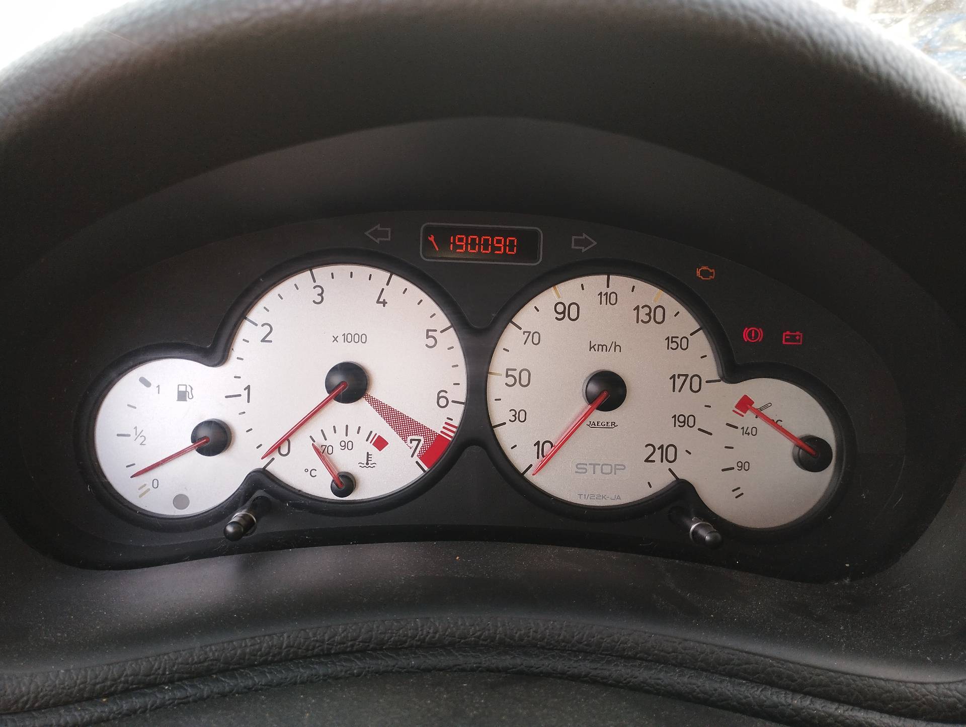 PEUGEOT 206 BERLINA 1998