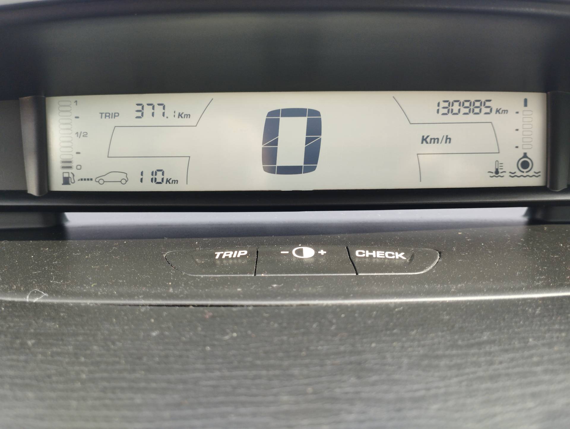 CITROEN C4 BERLINA 2004