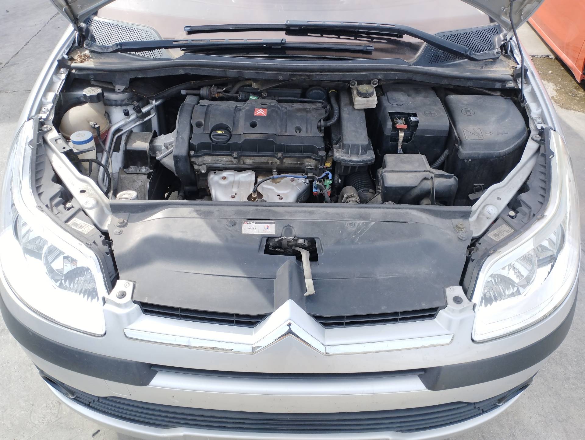 CITROEN C4 BERLINA 2004