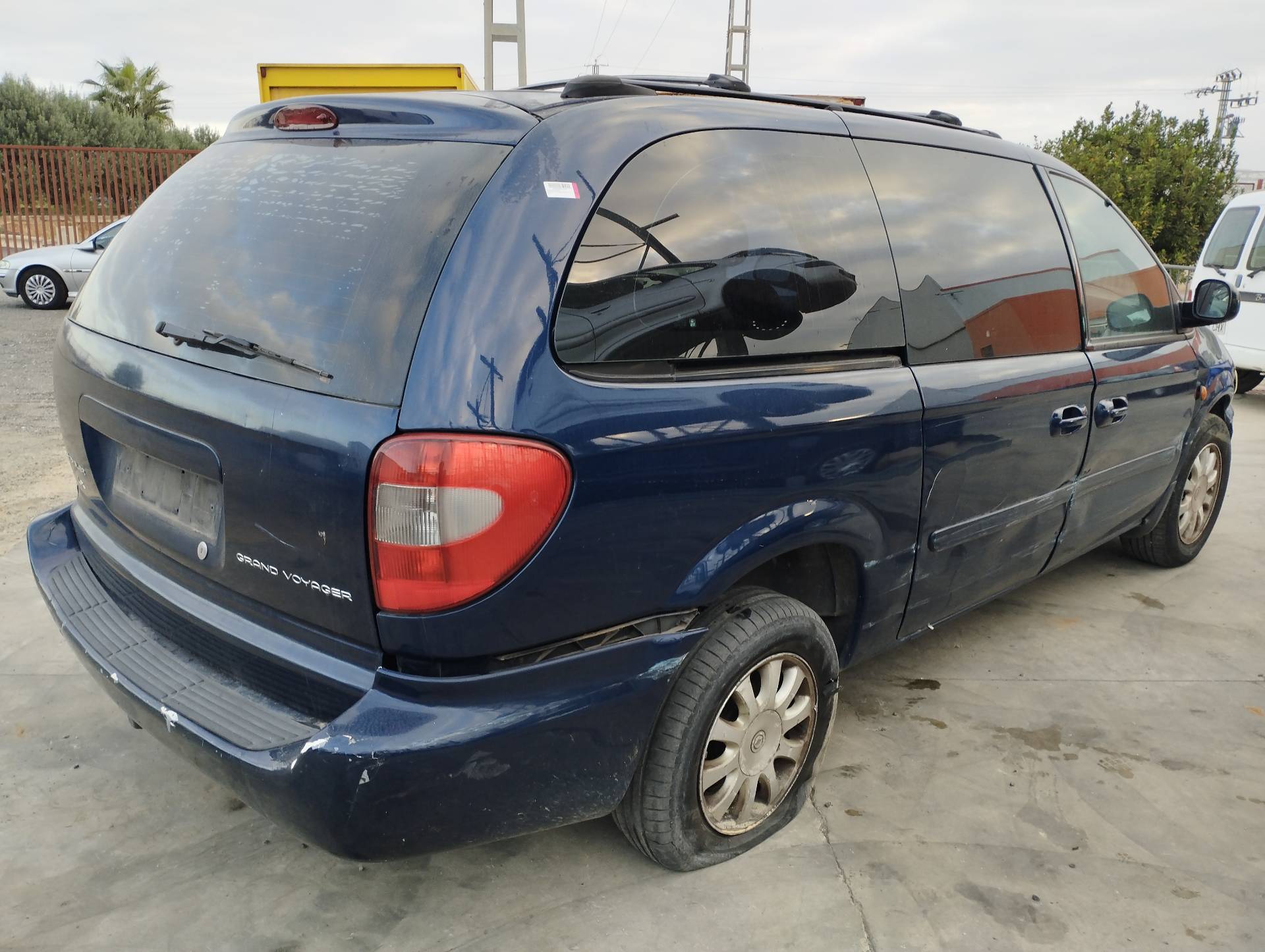 CHRYSLER VOYAGER (RG) 2001