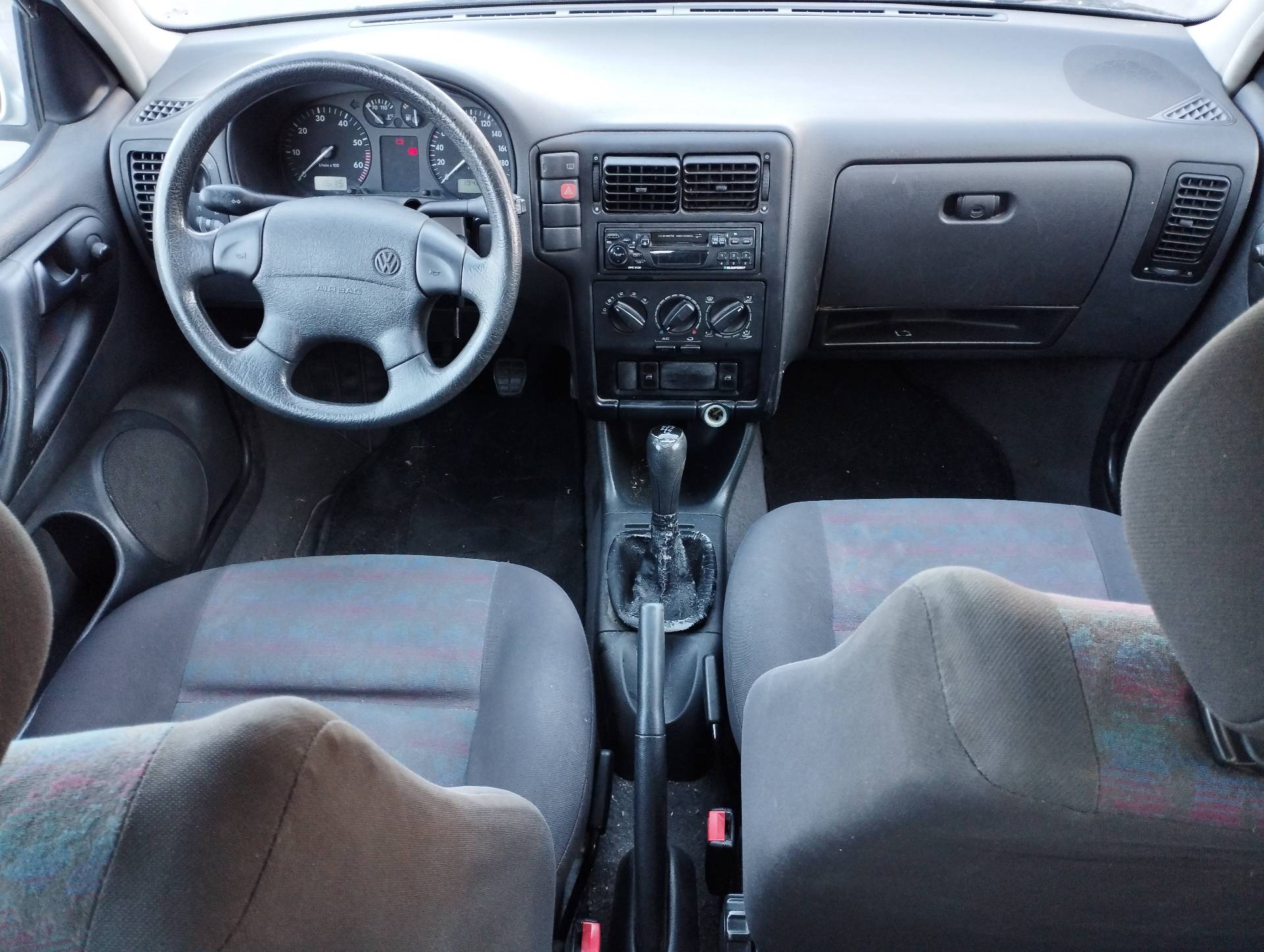 VOLKSWAGEN POLO BERLINA (6N1) 1994