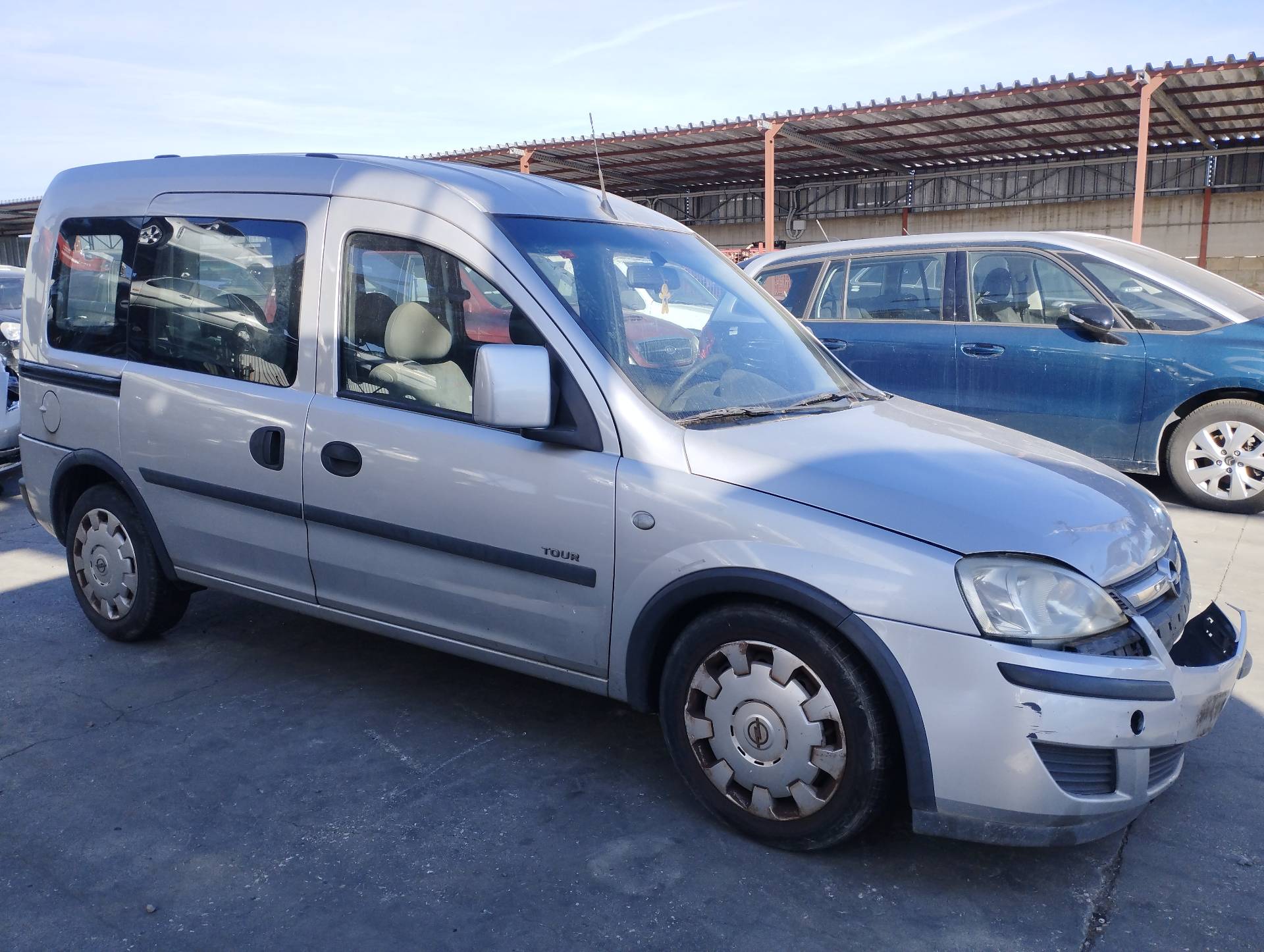 OPEL COMBO (CORSA C) 2001