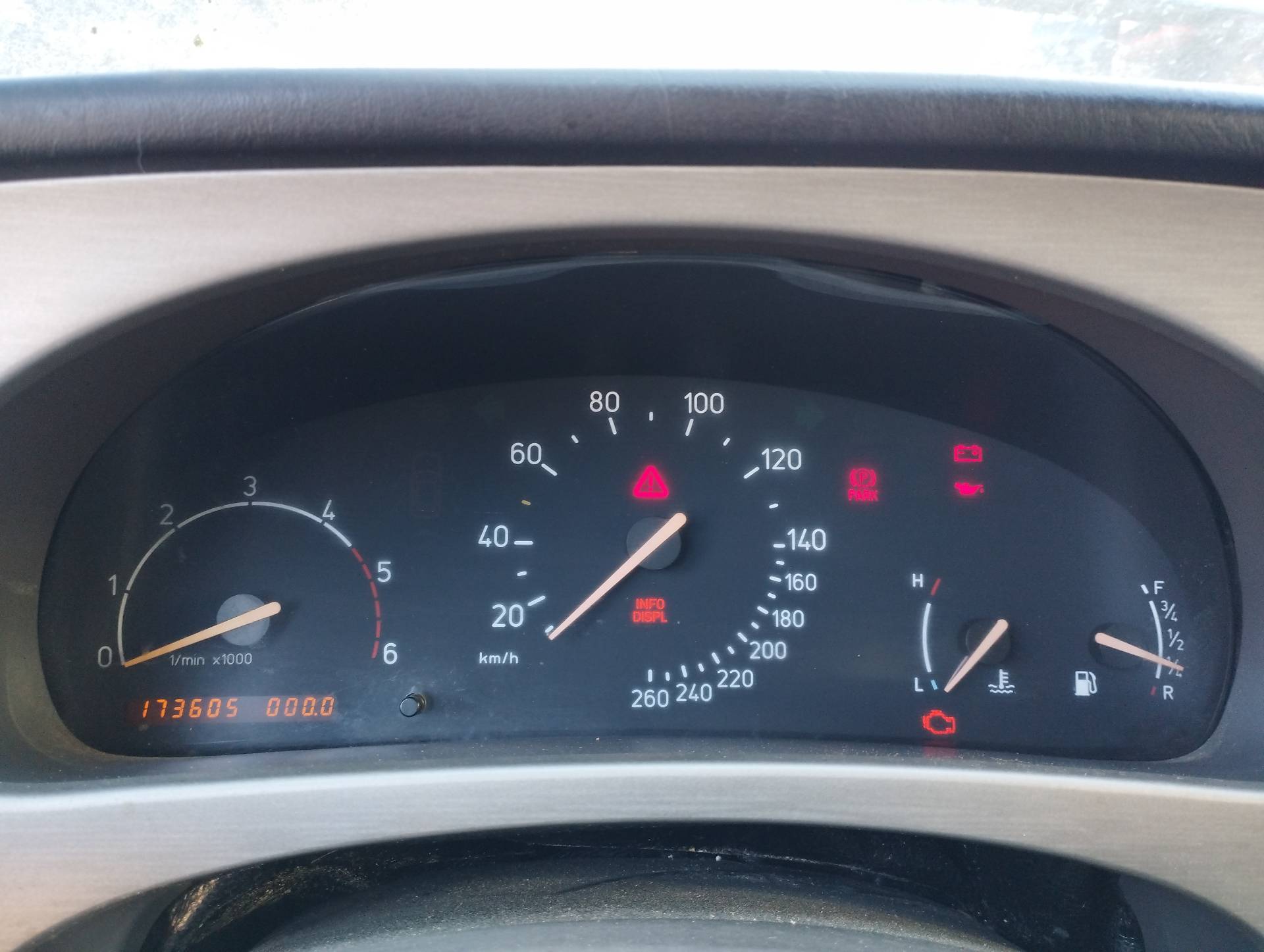CINTURON SEGURIDAD DELANTERO IZQUIERDO