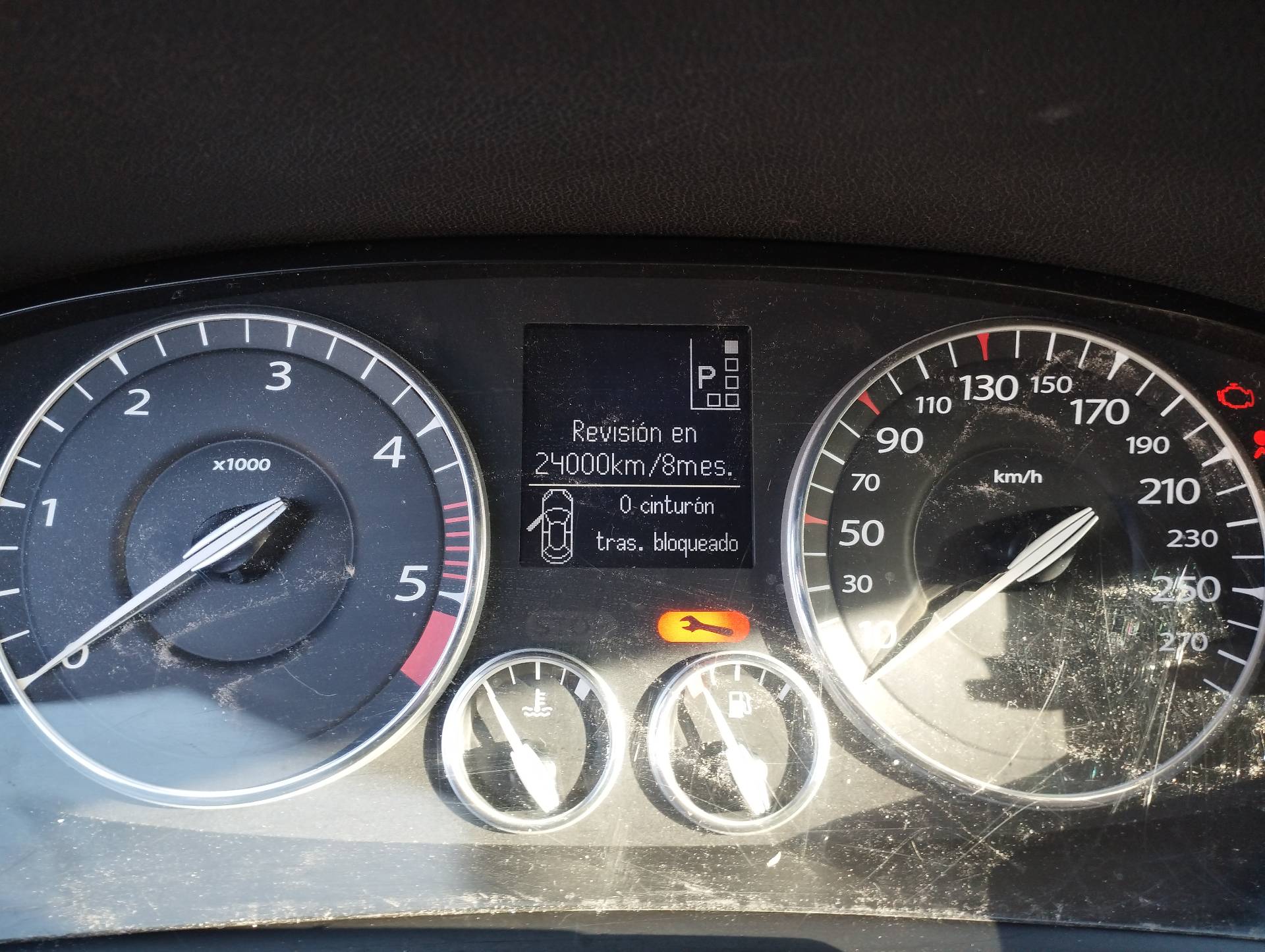 RETROVISOR IZQUIERDO