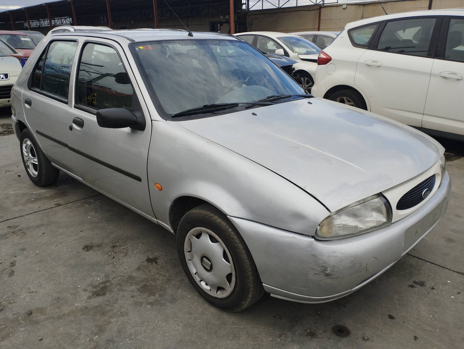 FORD FIESTA BERLINA 1995