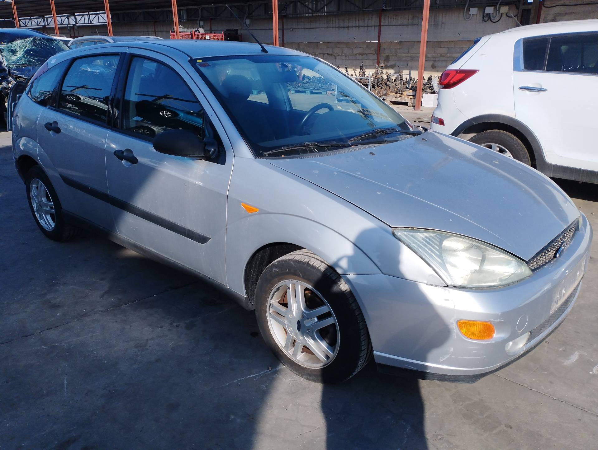 FORD FOCUS BERLINA (CAK) 1998