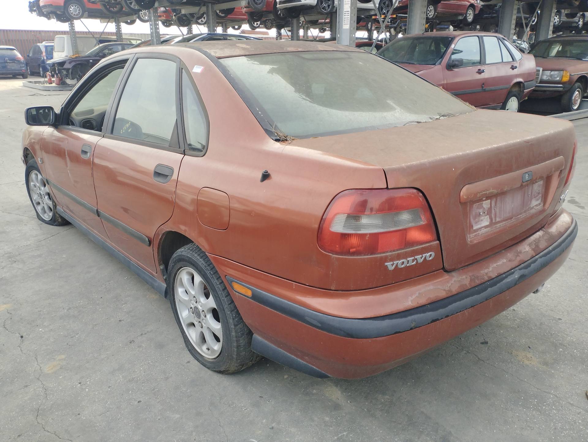 PARAGOLPES DELANTERO