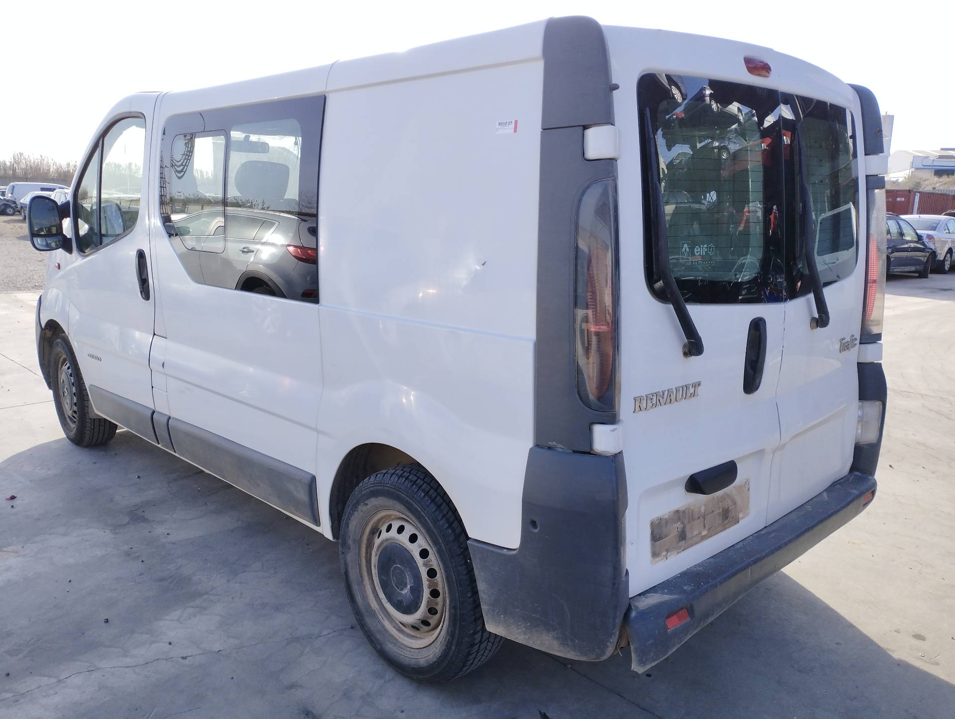 RENAULT TRAFIC COMBI (AB 4.01) 2001