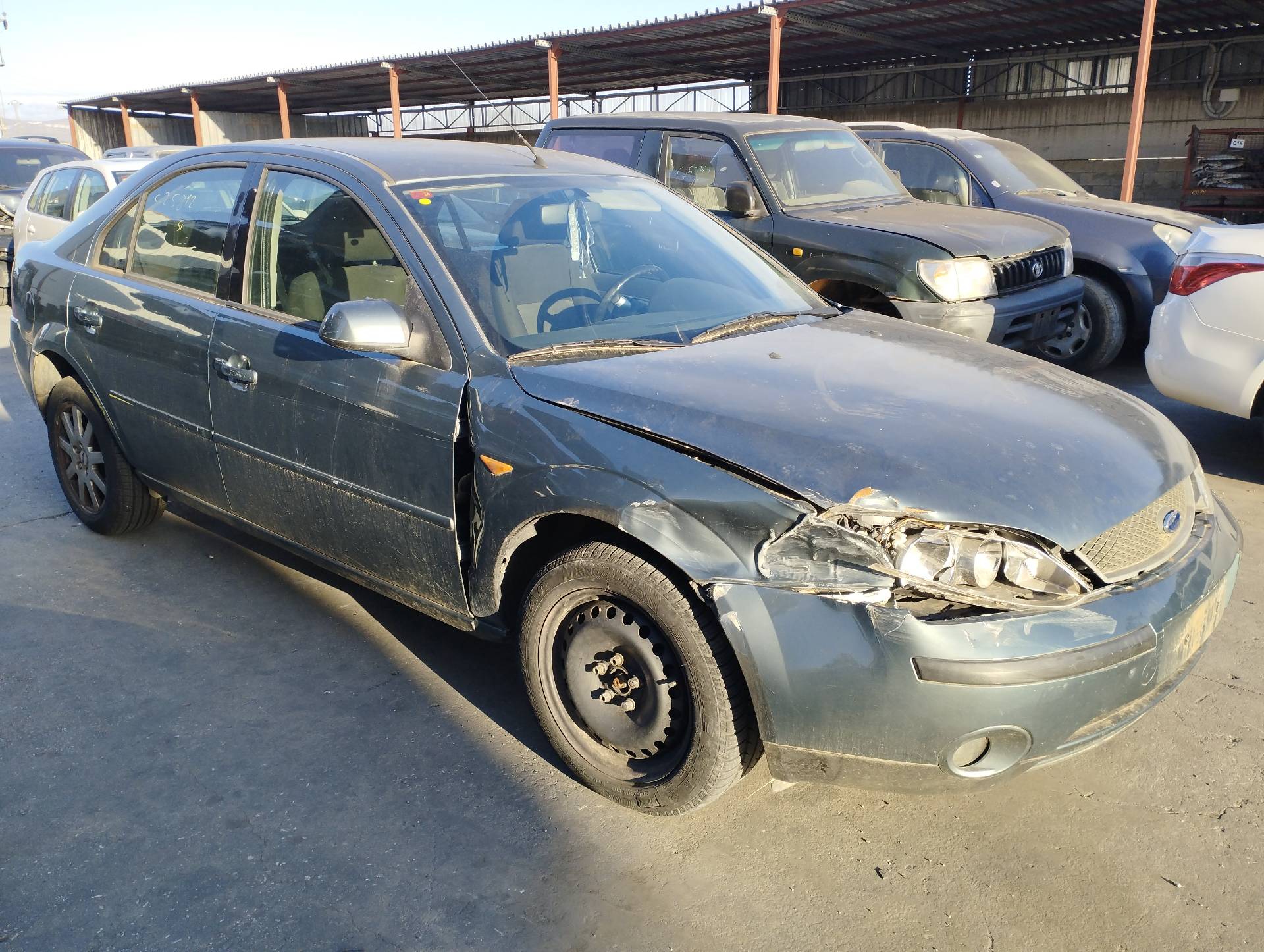 FORD MONDEO BERLINA (GE) 2000