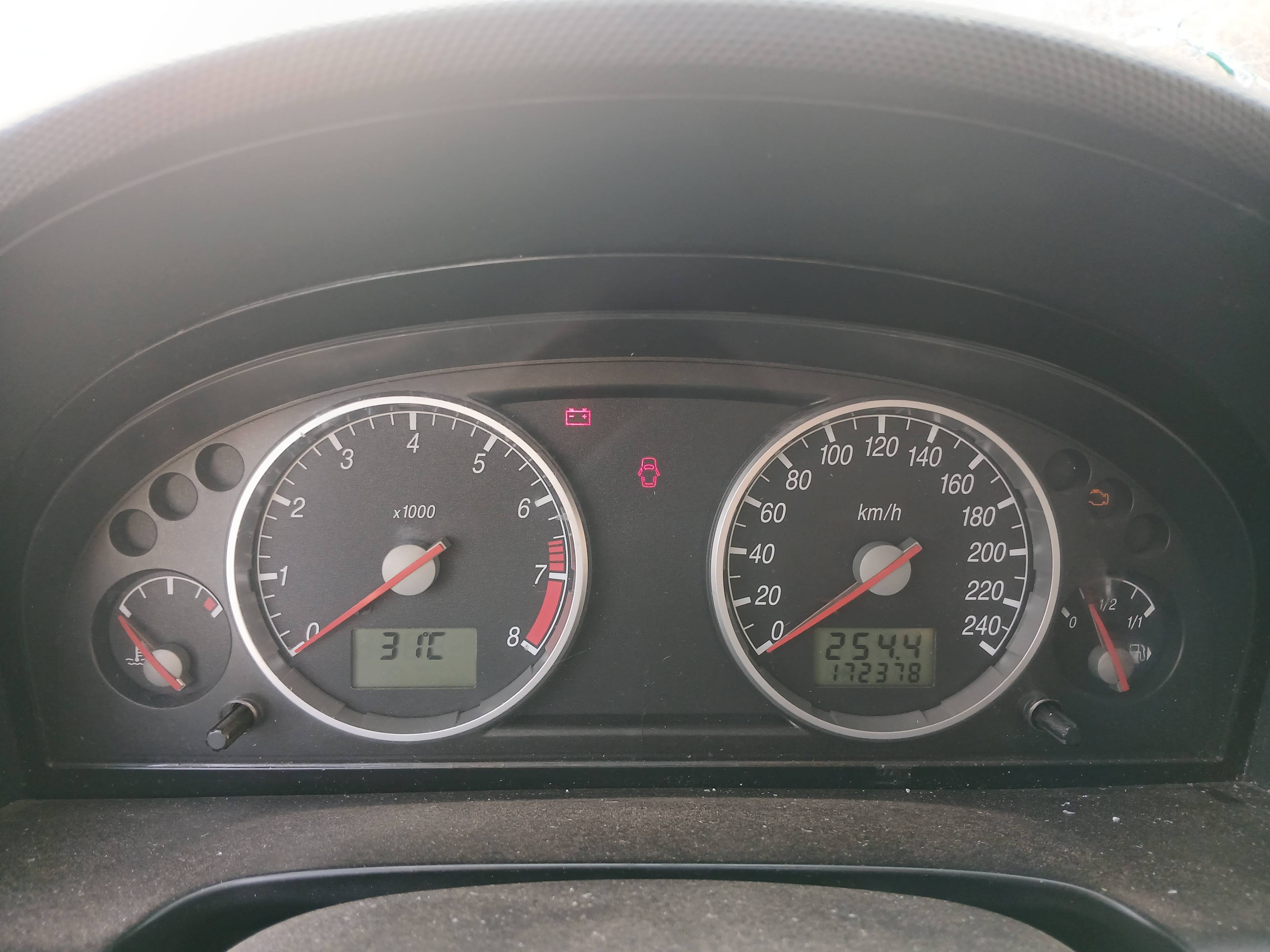 FORD MONDEO BERLINA (GE) 2000
