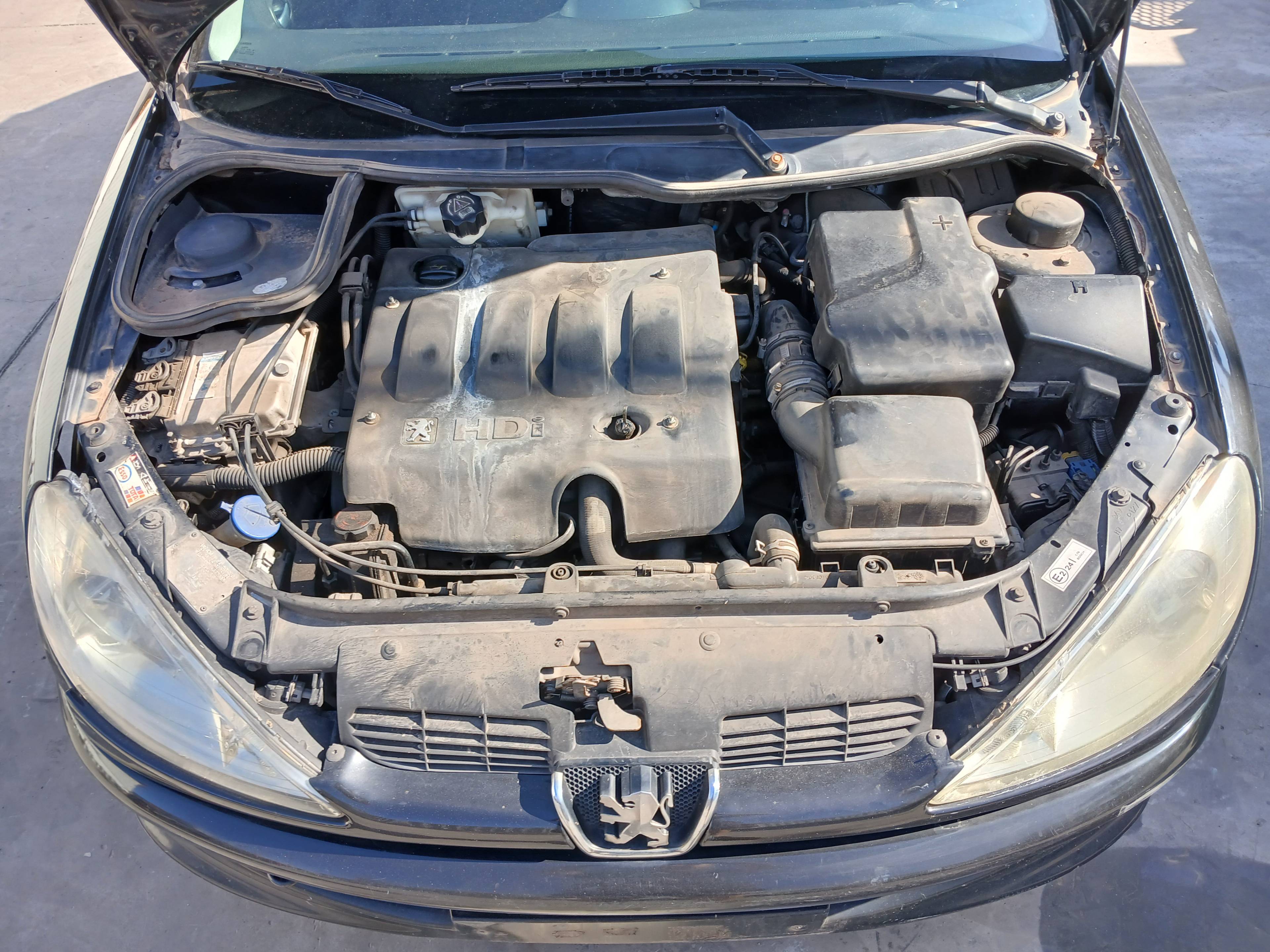 PEUGEOT 206 BERLINA 1998