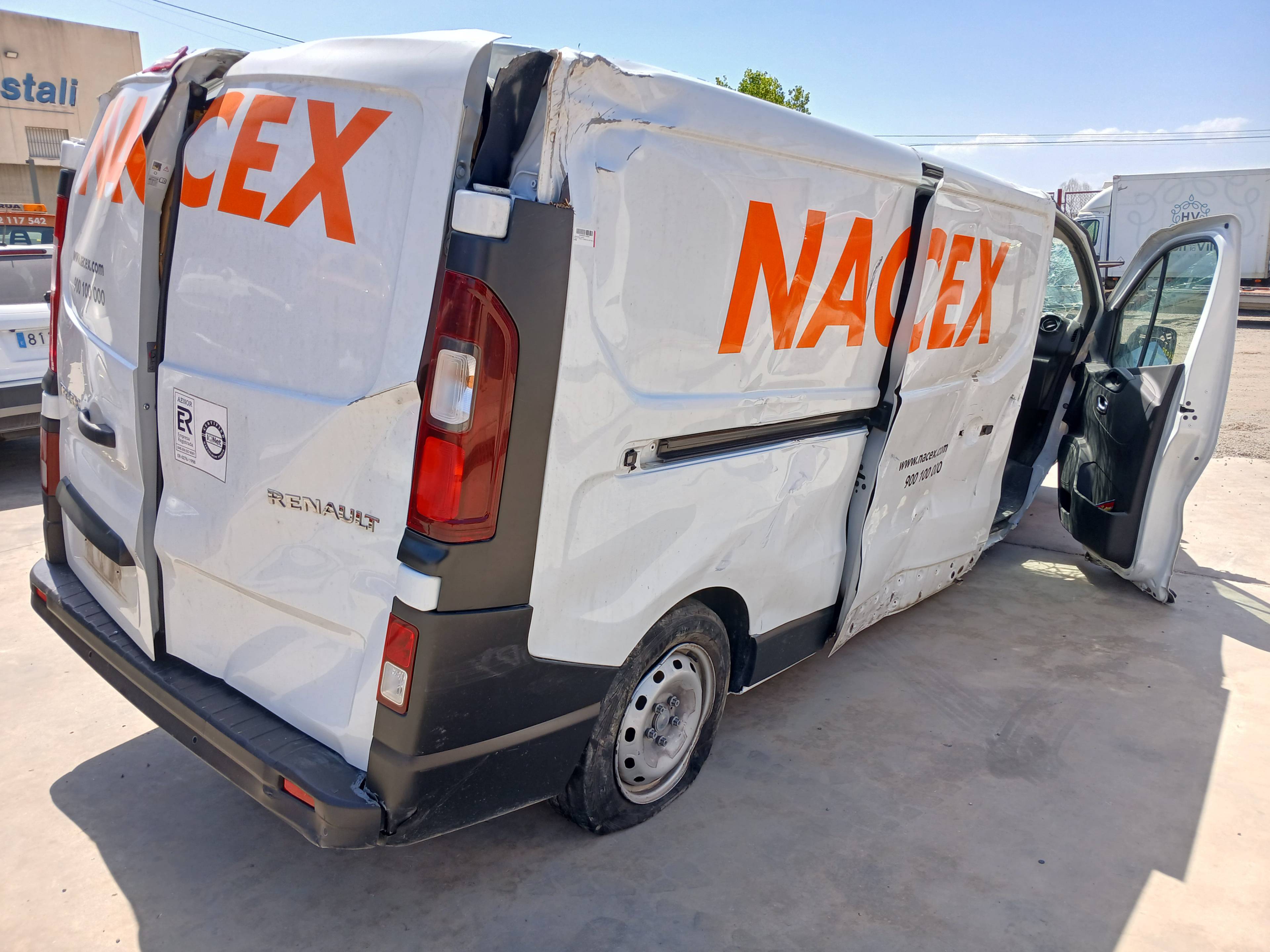 RENAULT TRAFIC FURGÓN 2014
