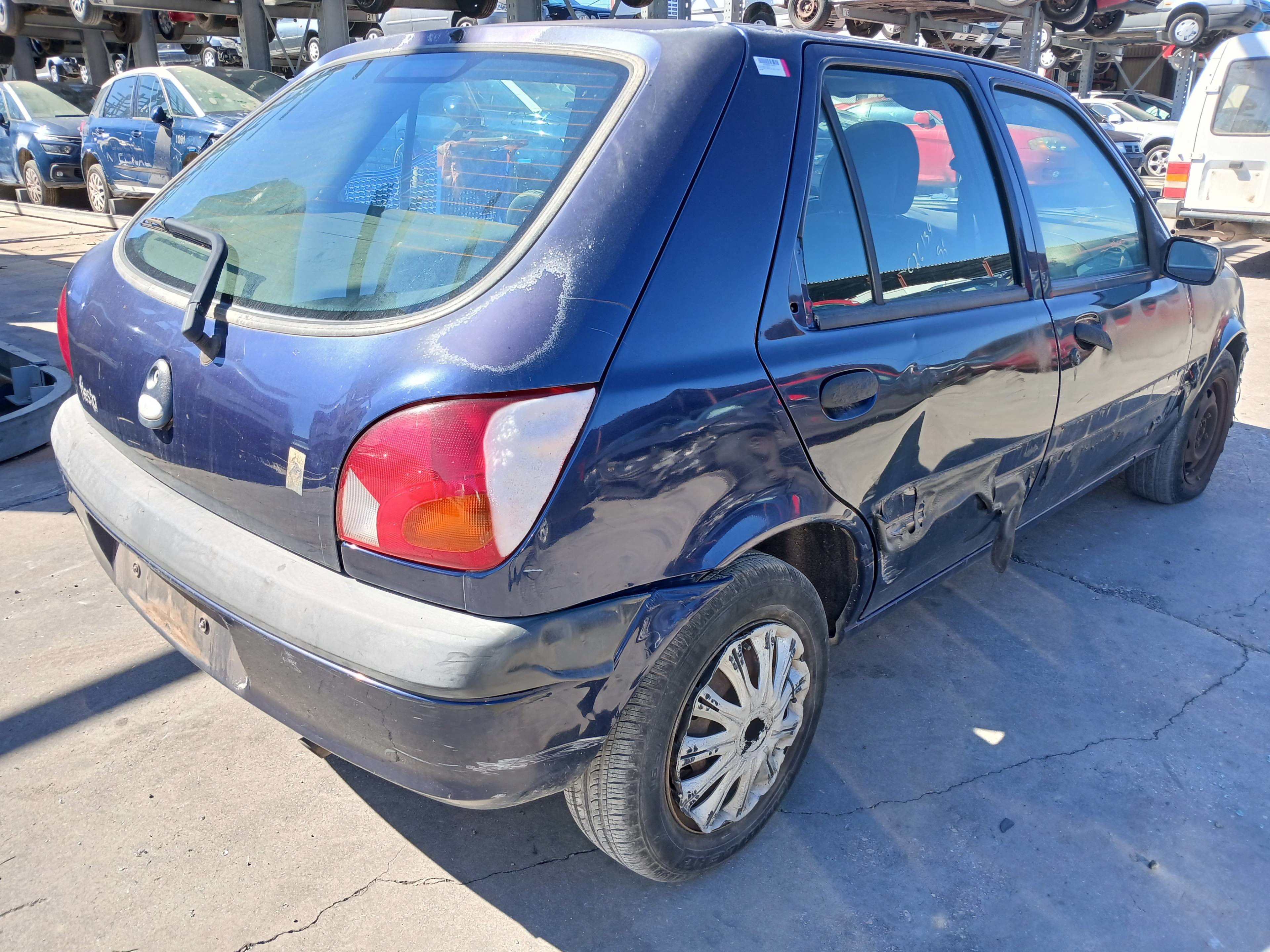 FORD FIESTA BERLINA (DX) 1999