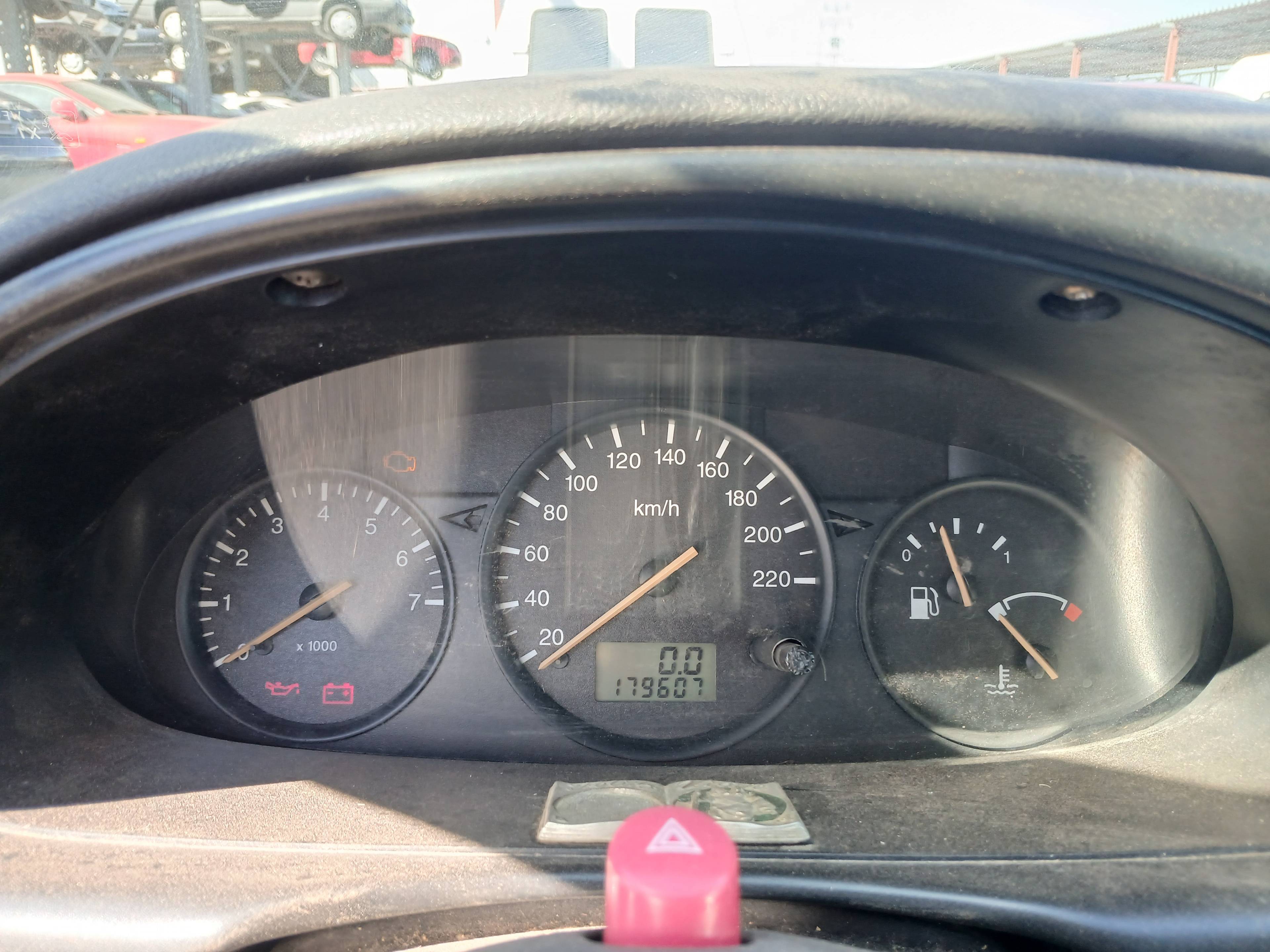 FORD FIESTA BERLINA (DX) 1999