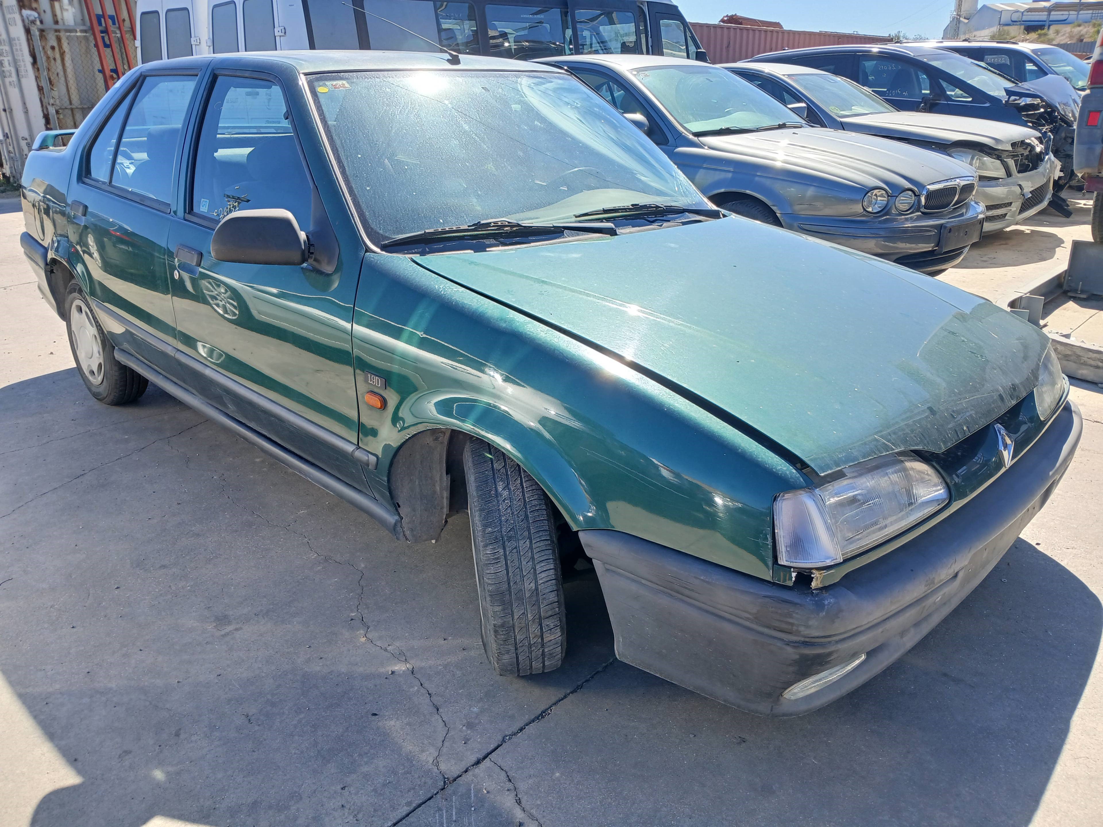 RENAULT 19 HATCHBACK (B/C53) 1988