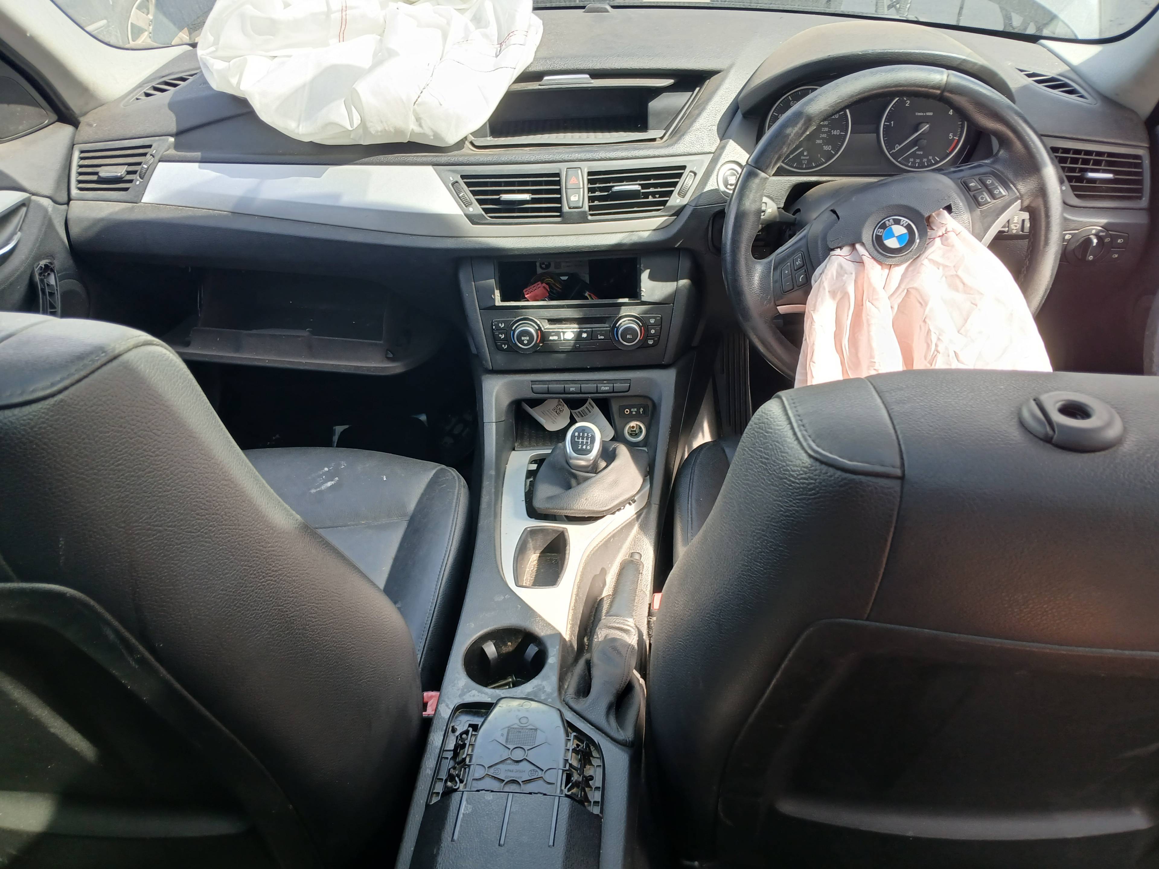 ASIENTO DELANTERO IZQUIERDO