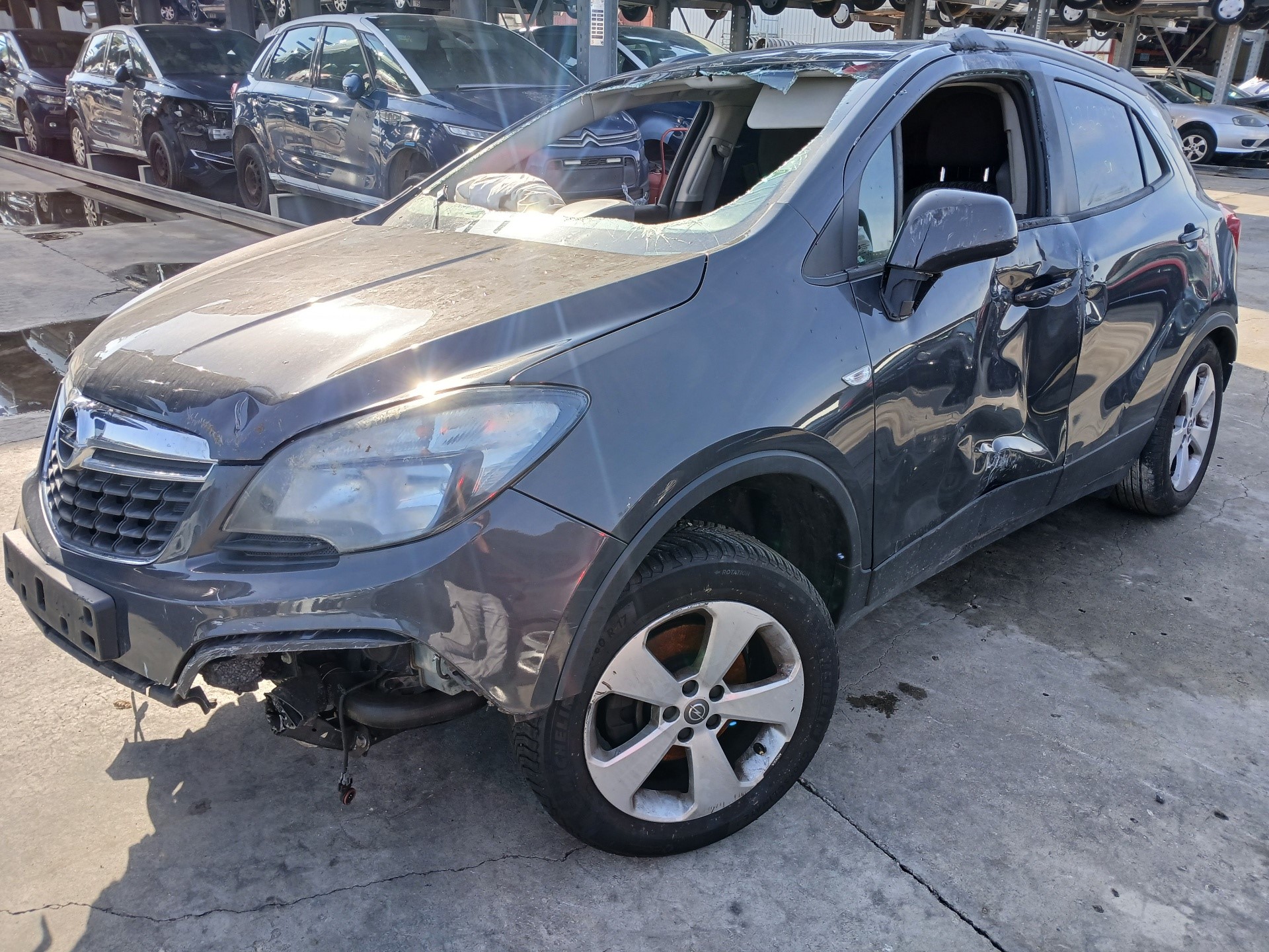 ASIENTO DELANTERO IZQUIERDO