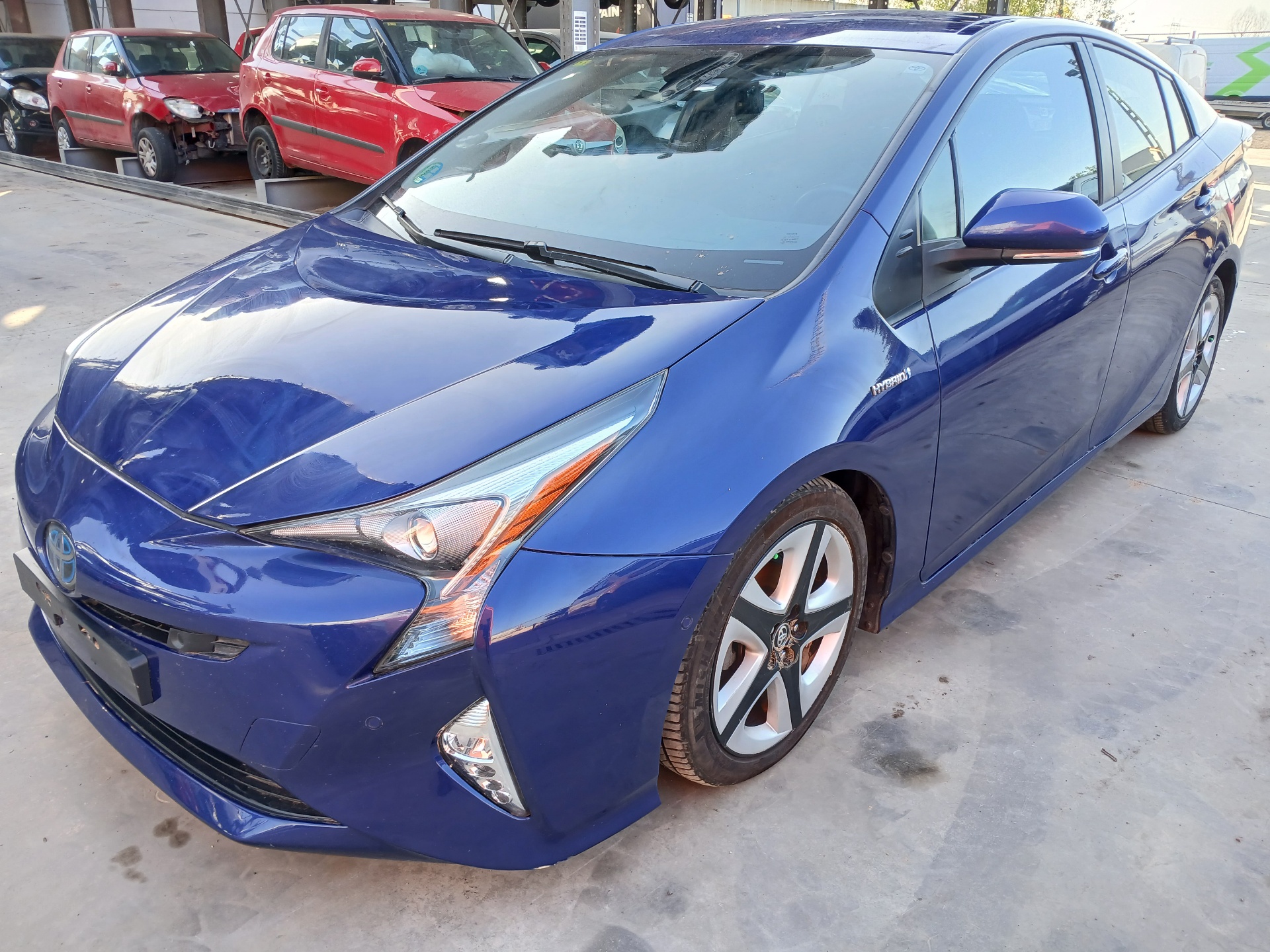 TOYOTA PRIUS 2015