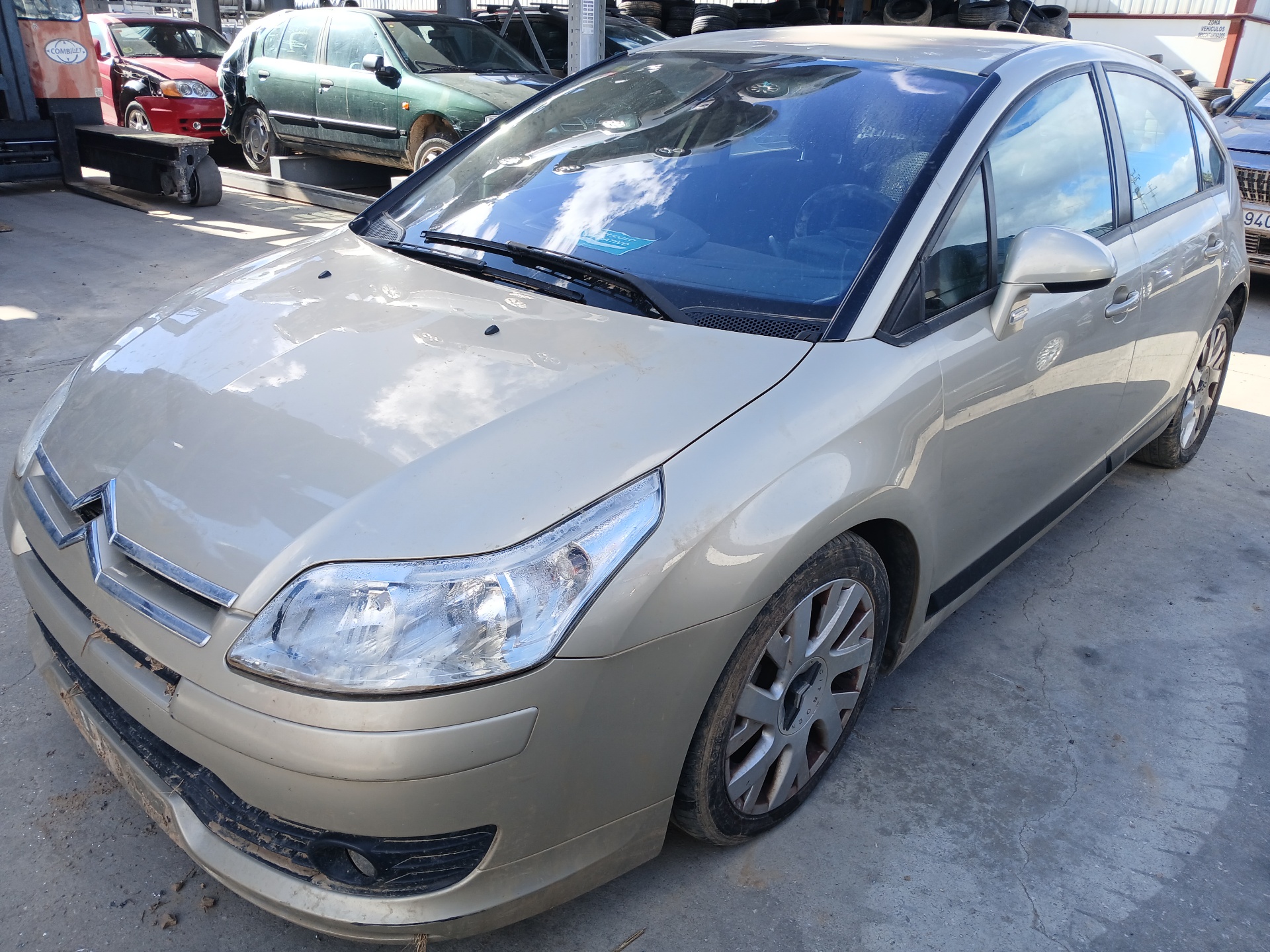 CITROEN C4 BERLINA 2004