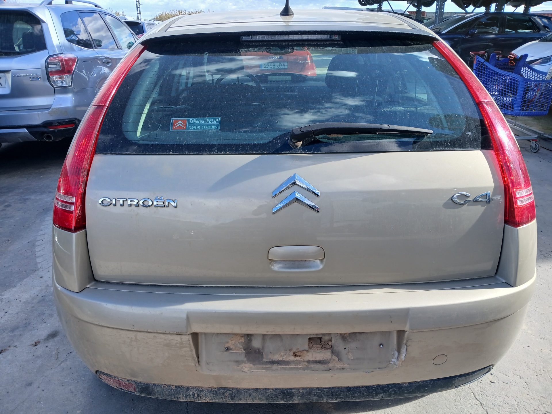 CITROEN C4 BERLINA 2004
