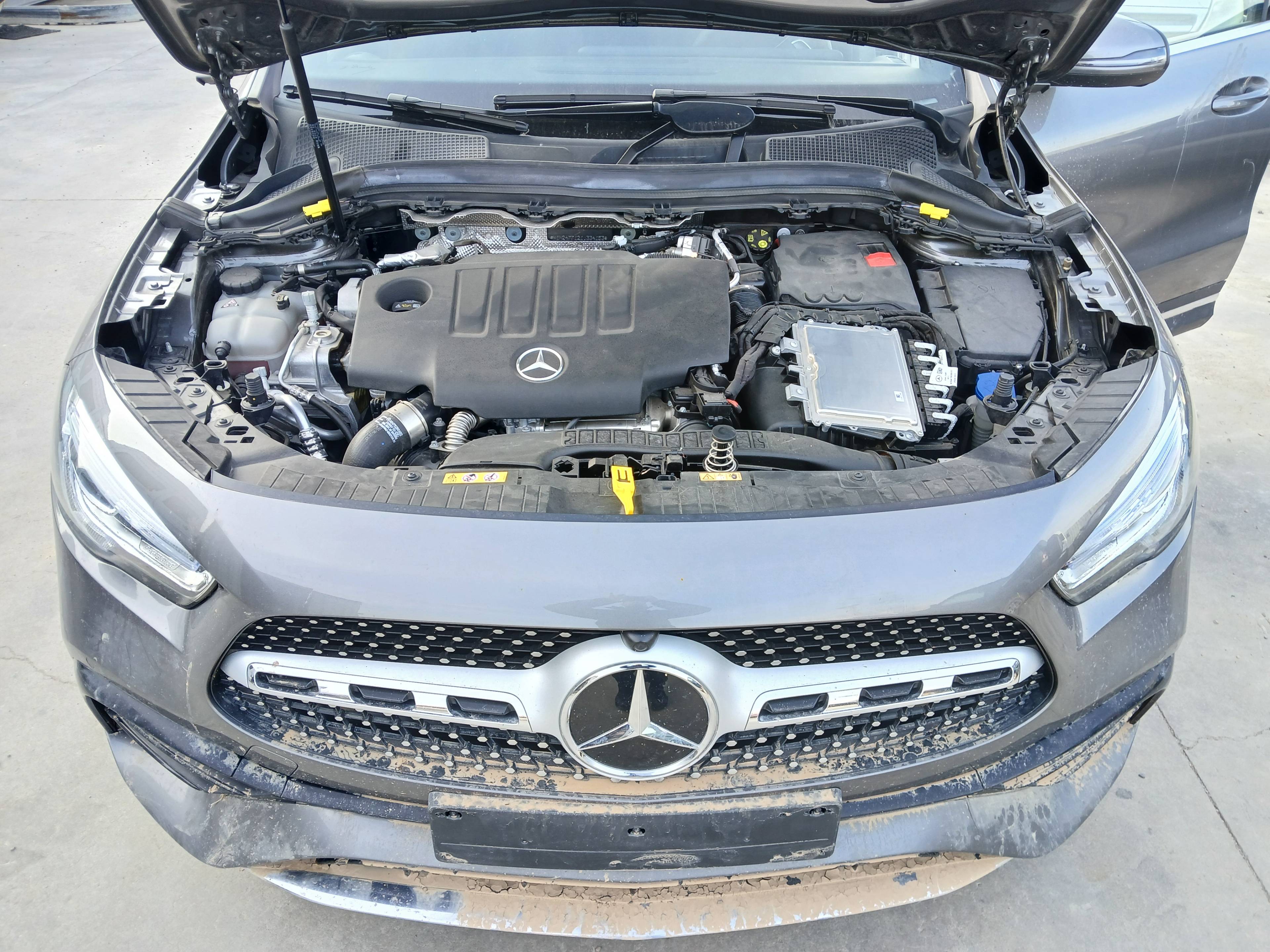 PANEL FRONTAL