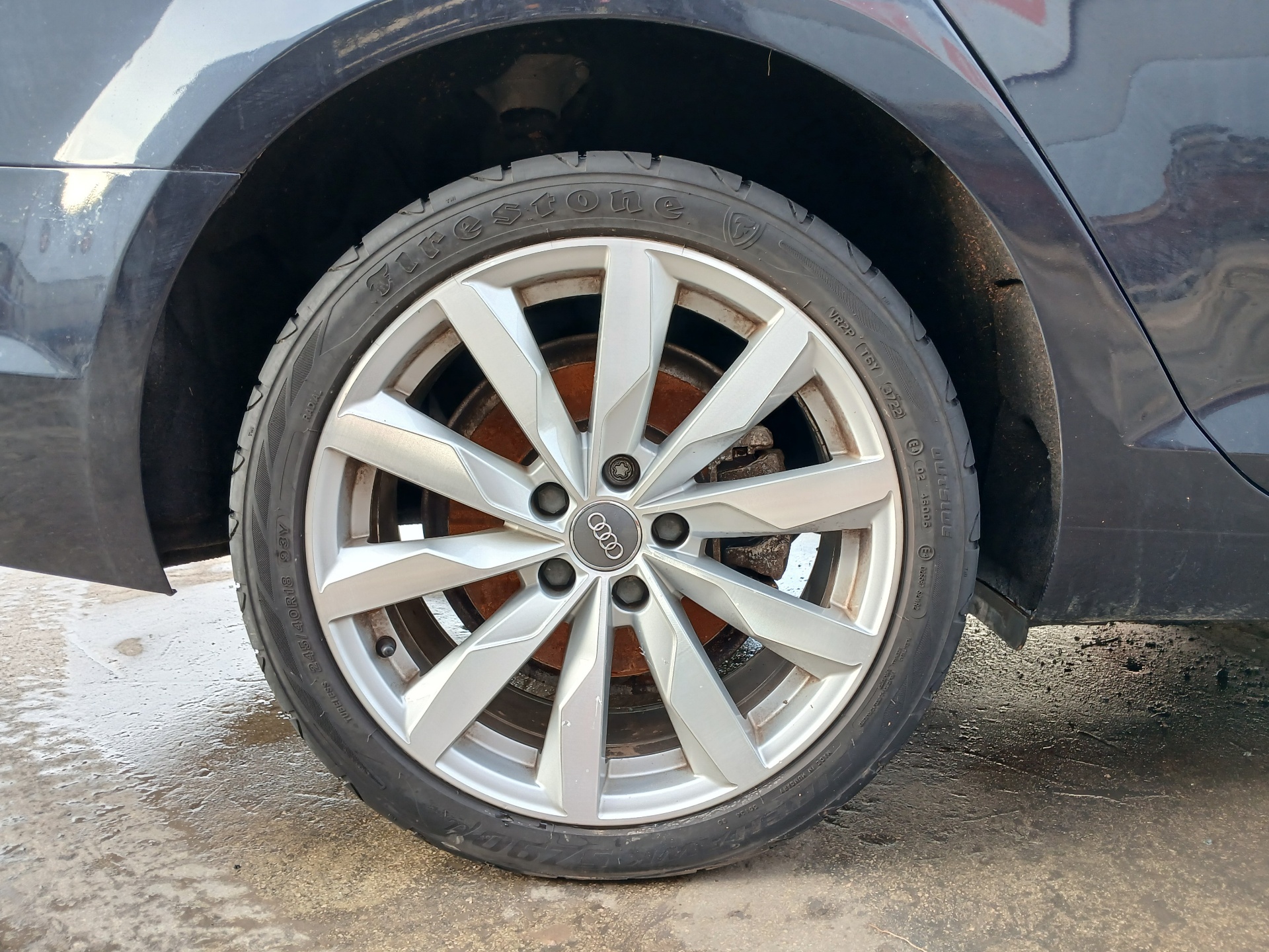 AUDI A4 B9 (8W2, 8WC) 2015