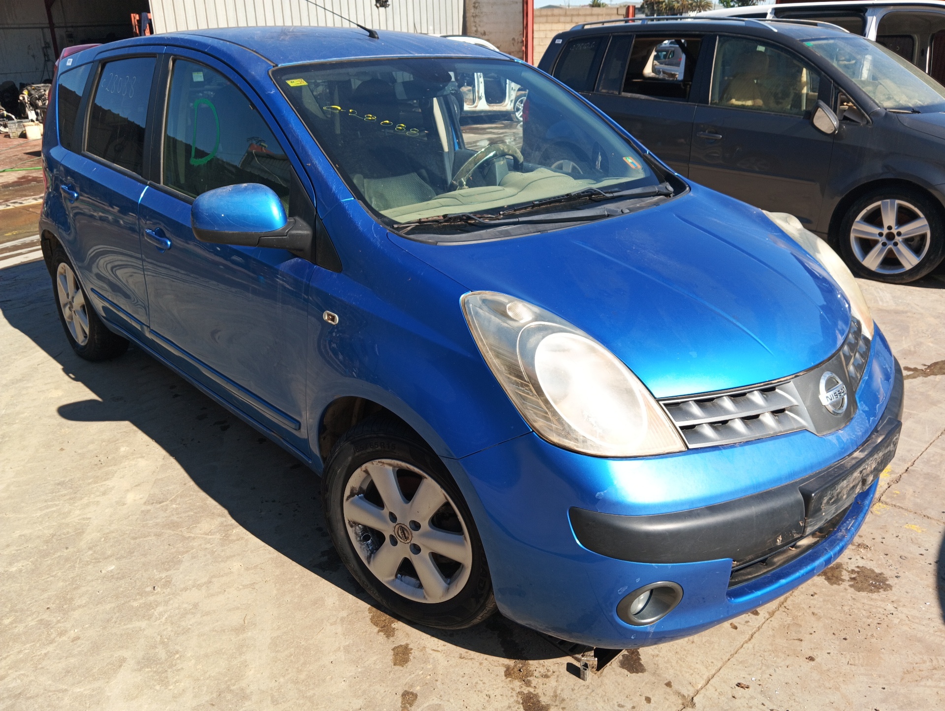 PARAGOLPES DELANTERO