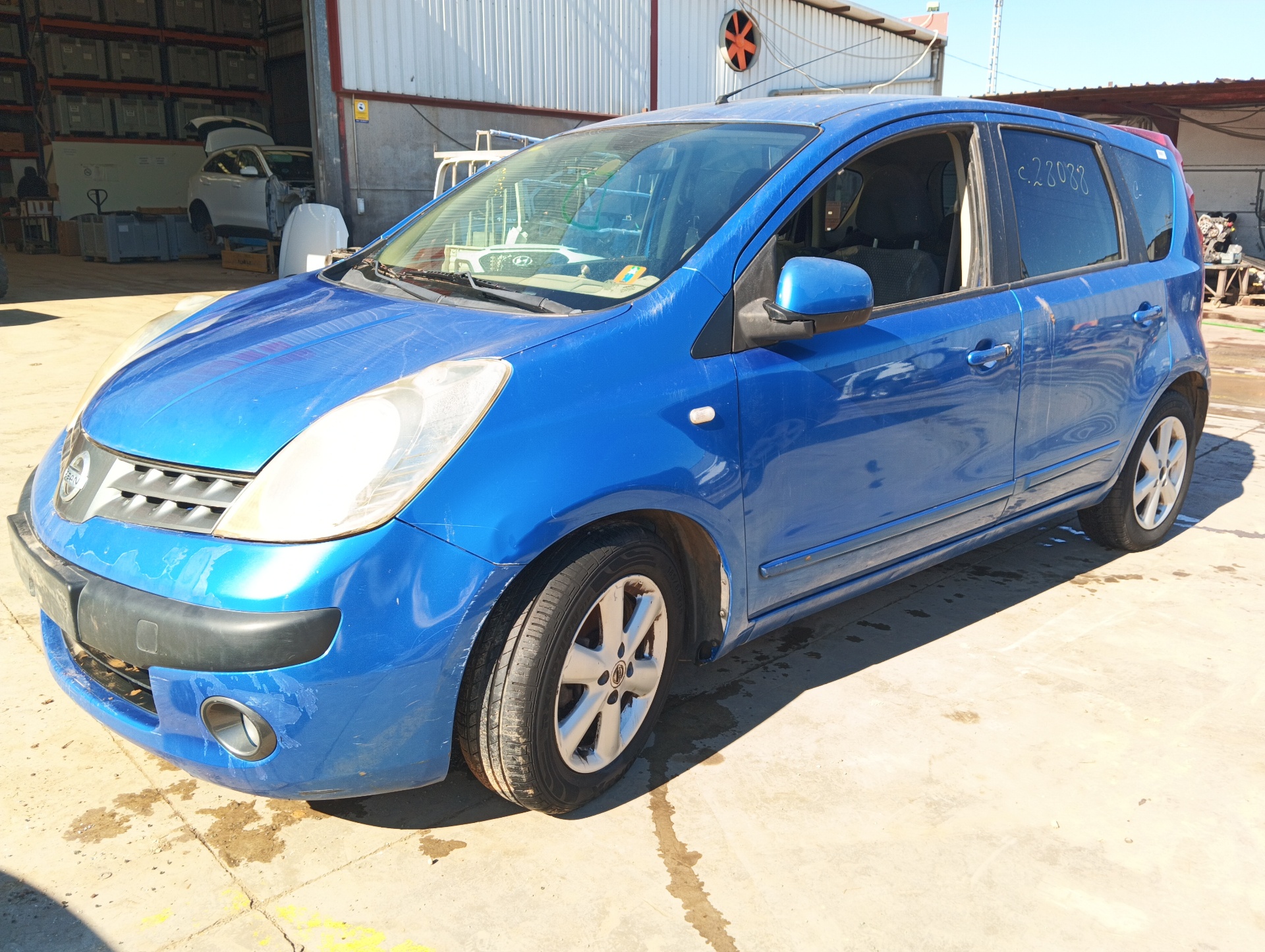 PARAGOLPES DELANTERO