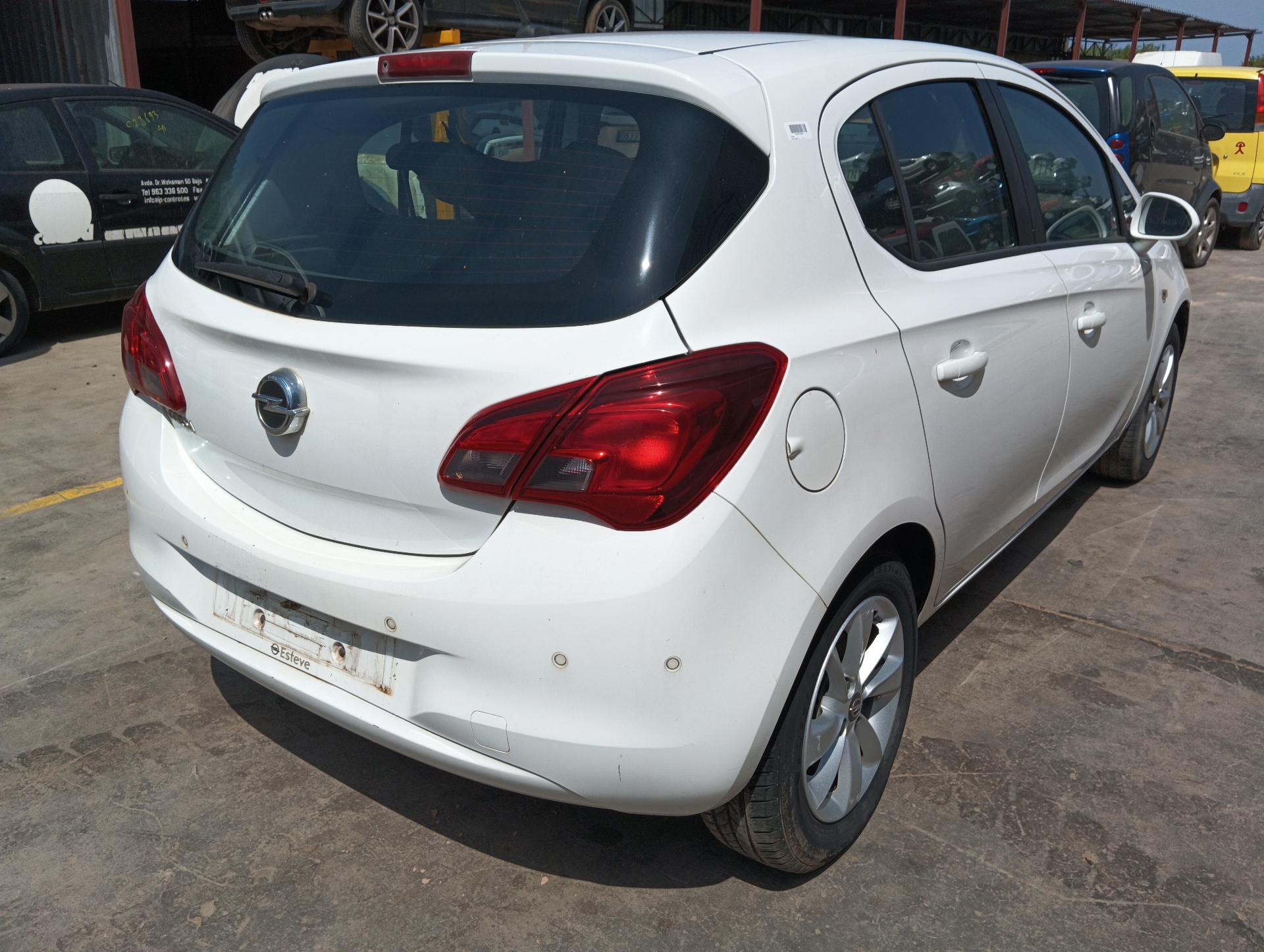 OPEL CORSA E 2014