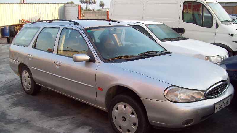 FORD MONDEO FAMILIAR 1996